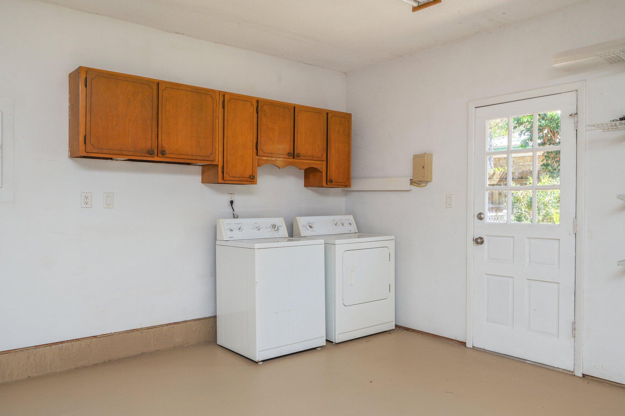 LONGWOOD S/D 3RD ADDN - Residential