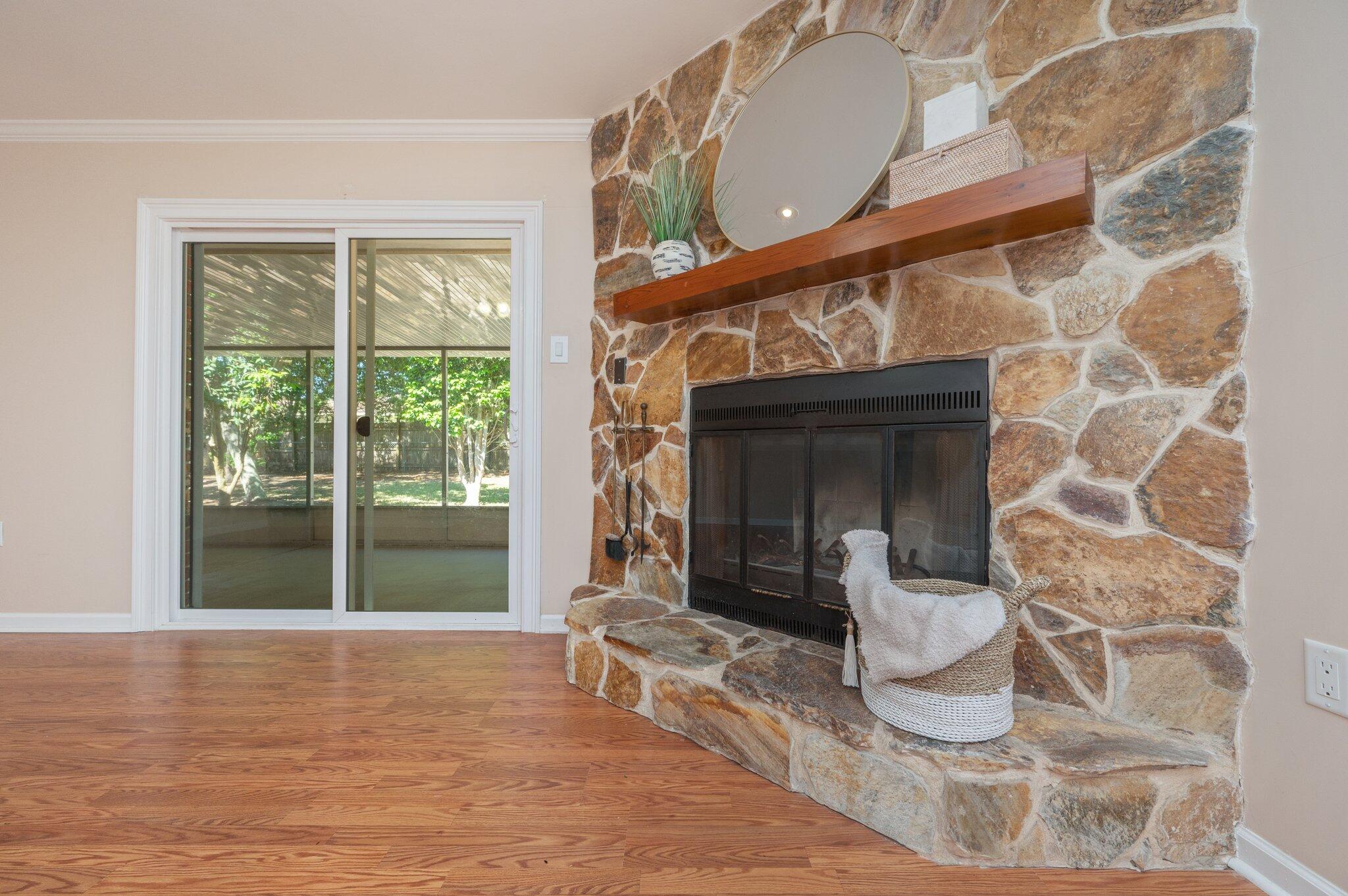 LONGWOOD S/D 3RD ADDN - Residential