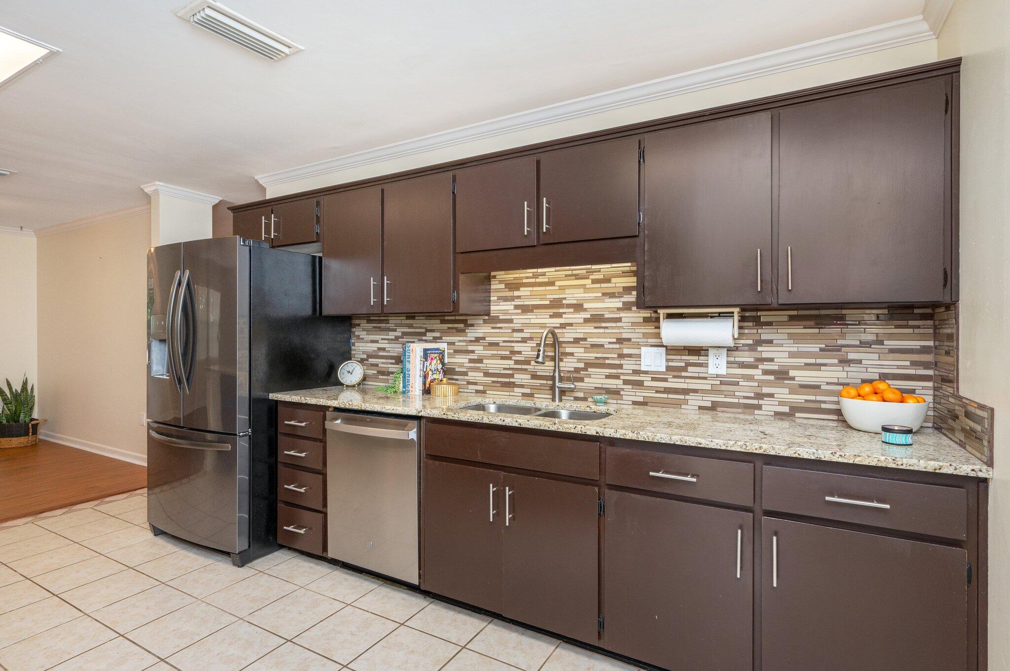 LONGWOOD S/D 3RD ADDN - Residential