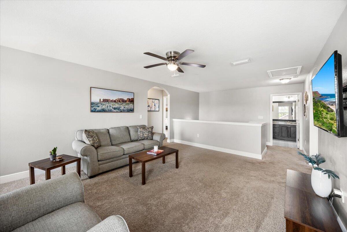 WATERFORD SOUND - Residential