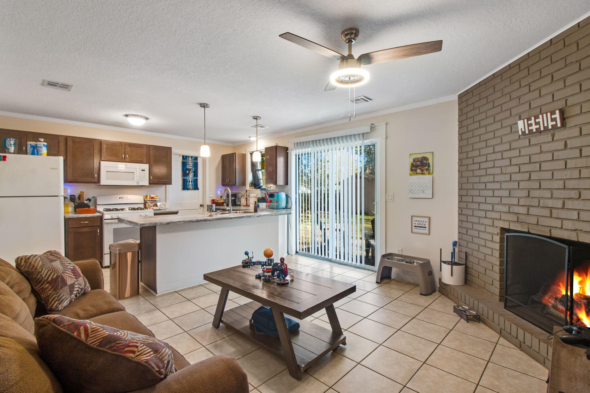 CRESTVIEW - Residential