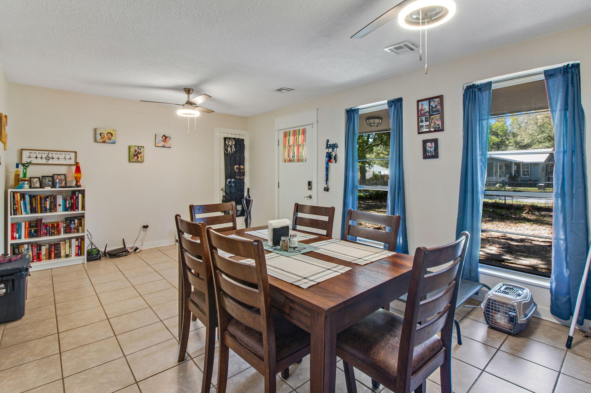 CRESTVIEW - Residential