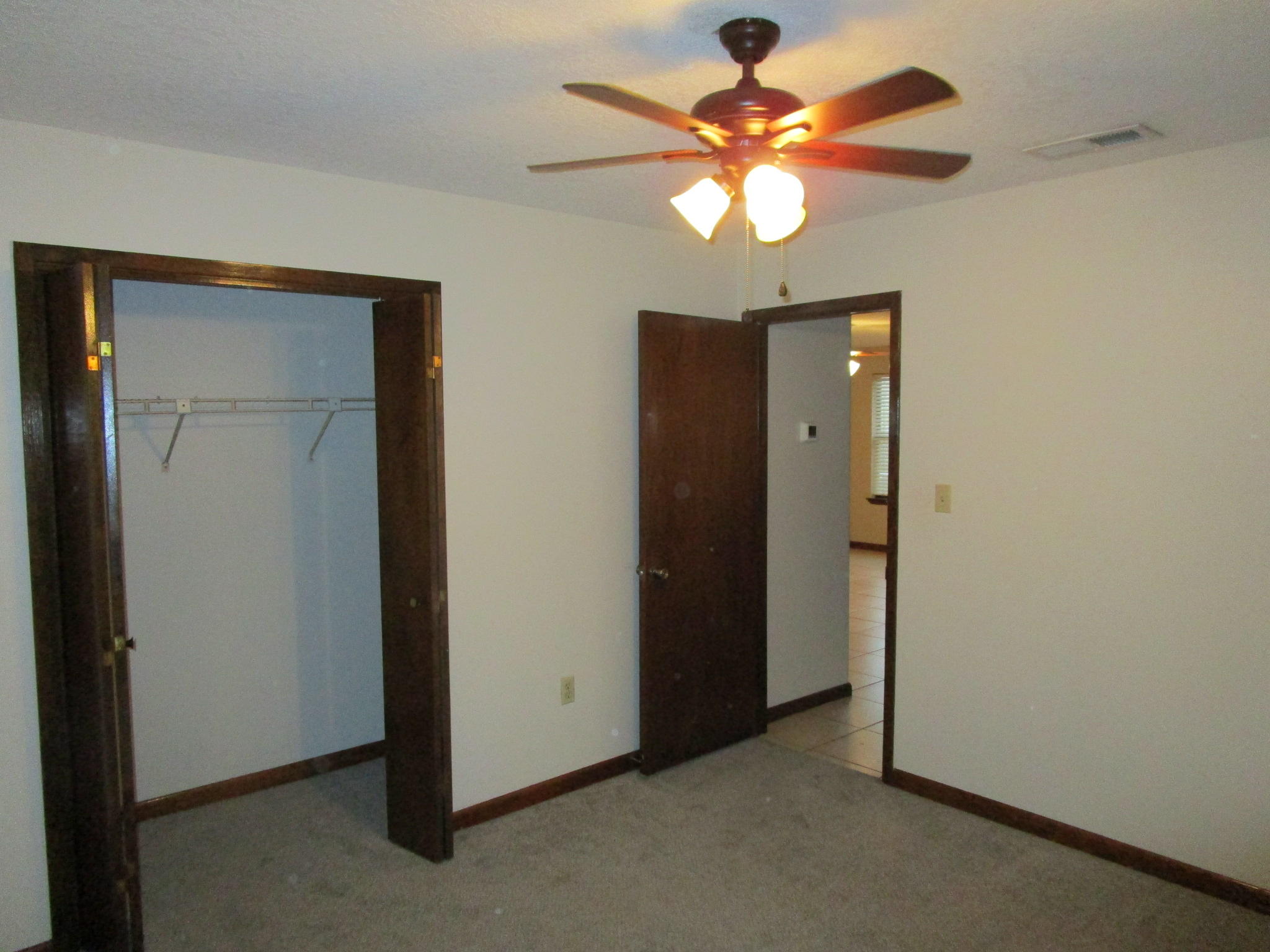 HELMS & ALLEN - Residential Lease