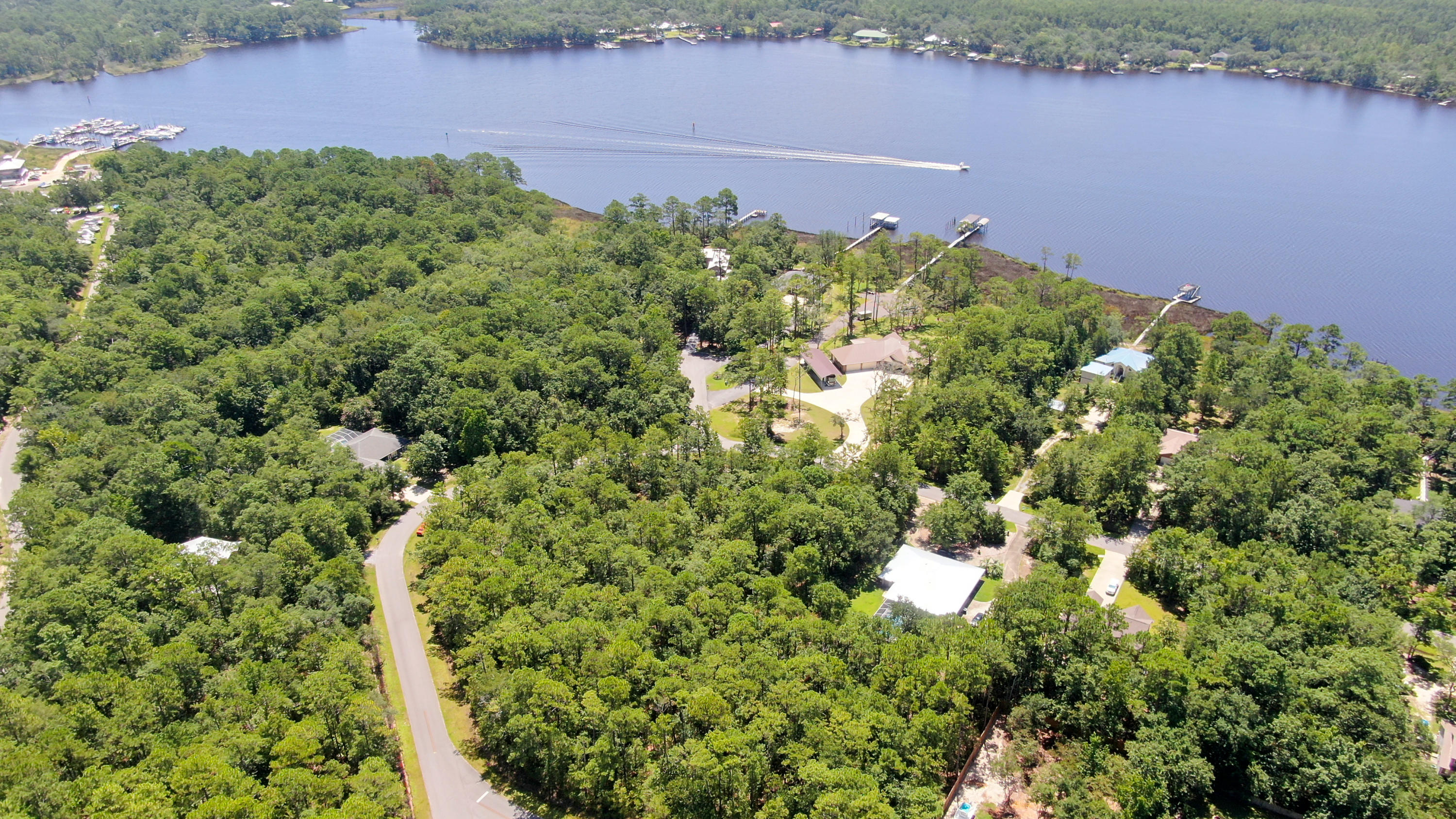 LAGRANGE SHORES - Land