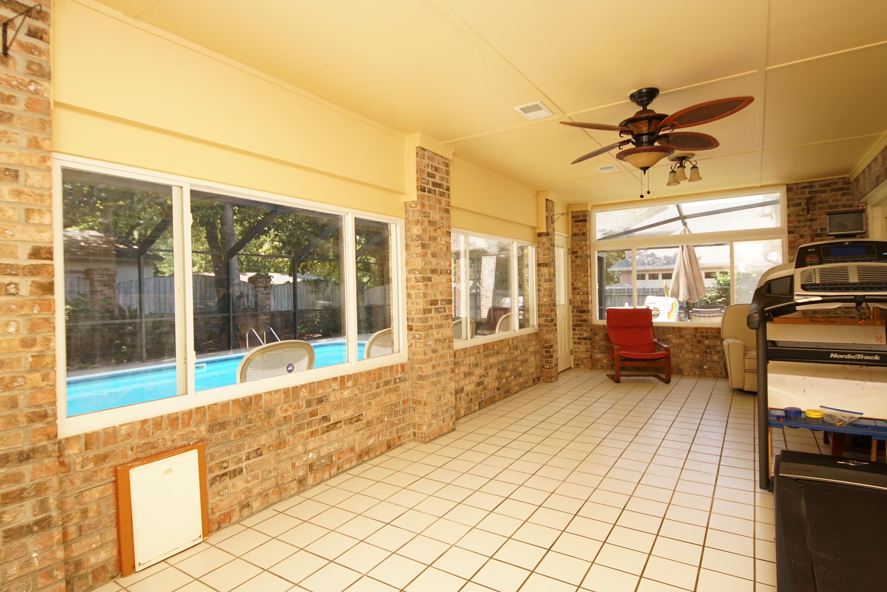 SLEEPY HOLLOW - Residential