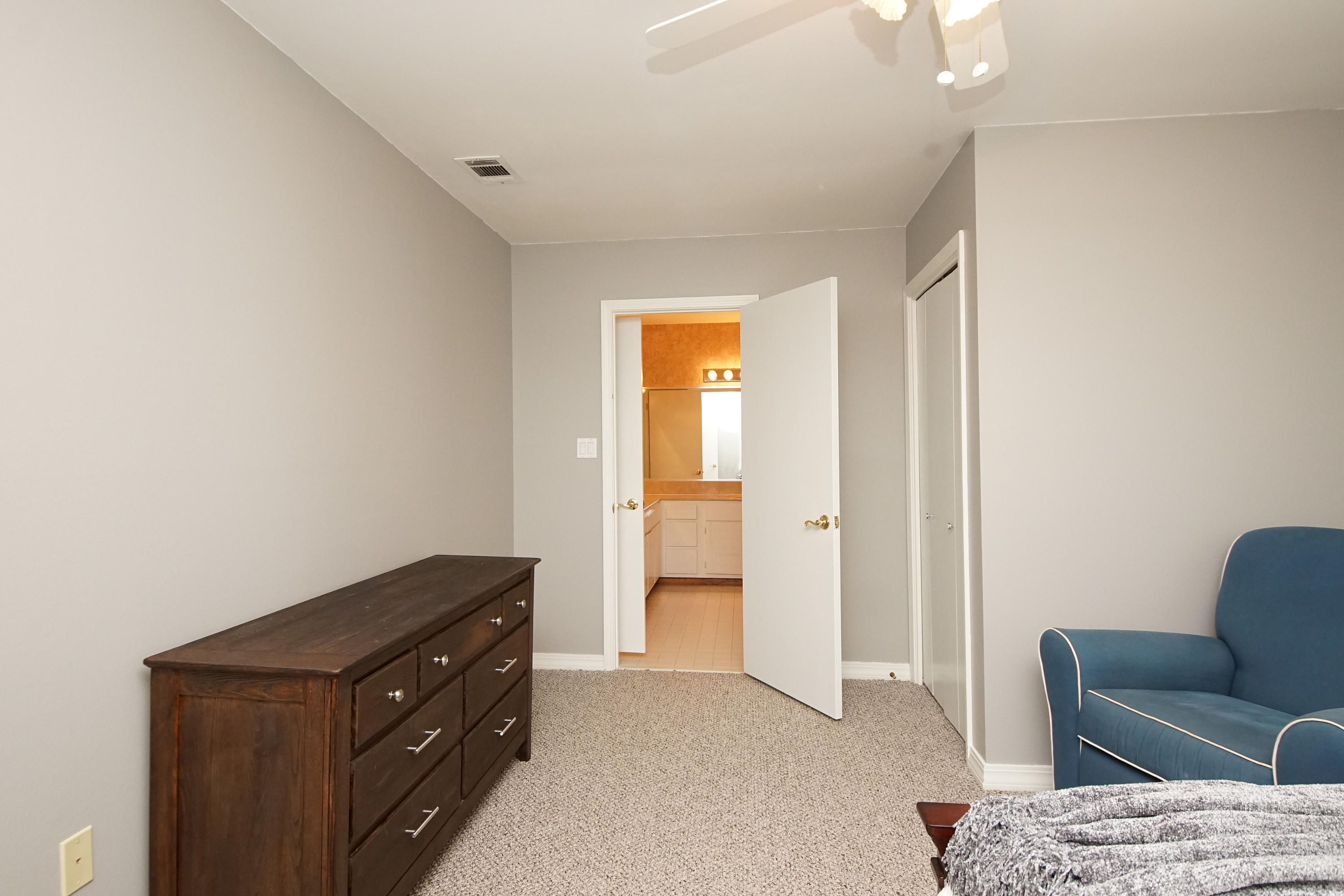 SLEEPY HOLLOW - Residential