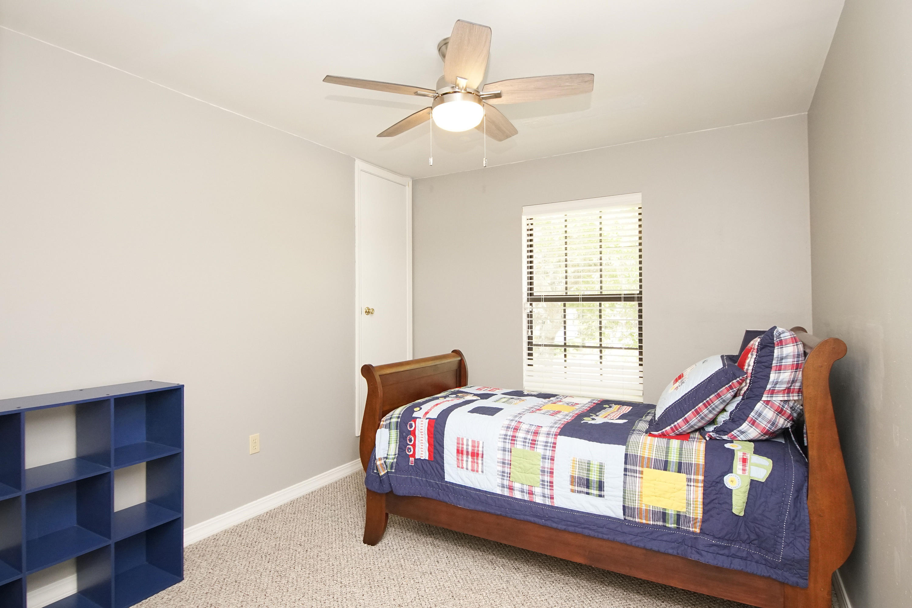 SLEEPY HOLLOW - Residential