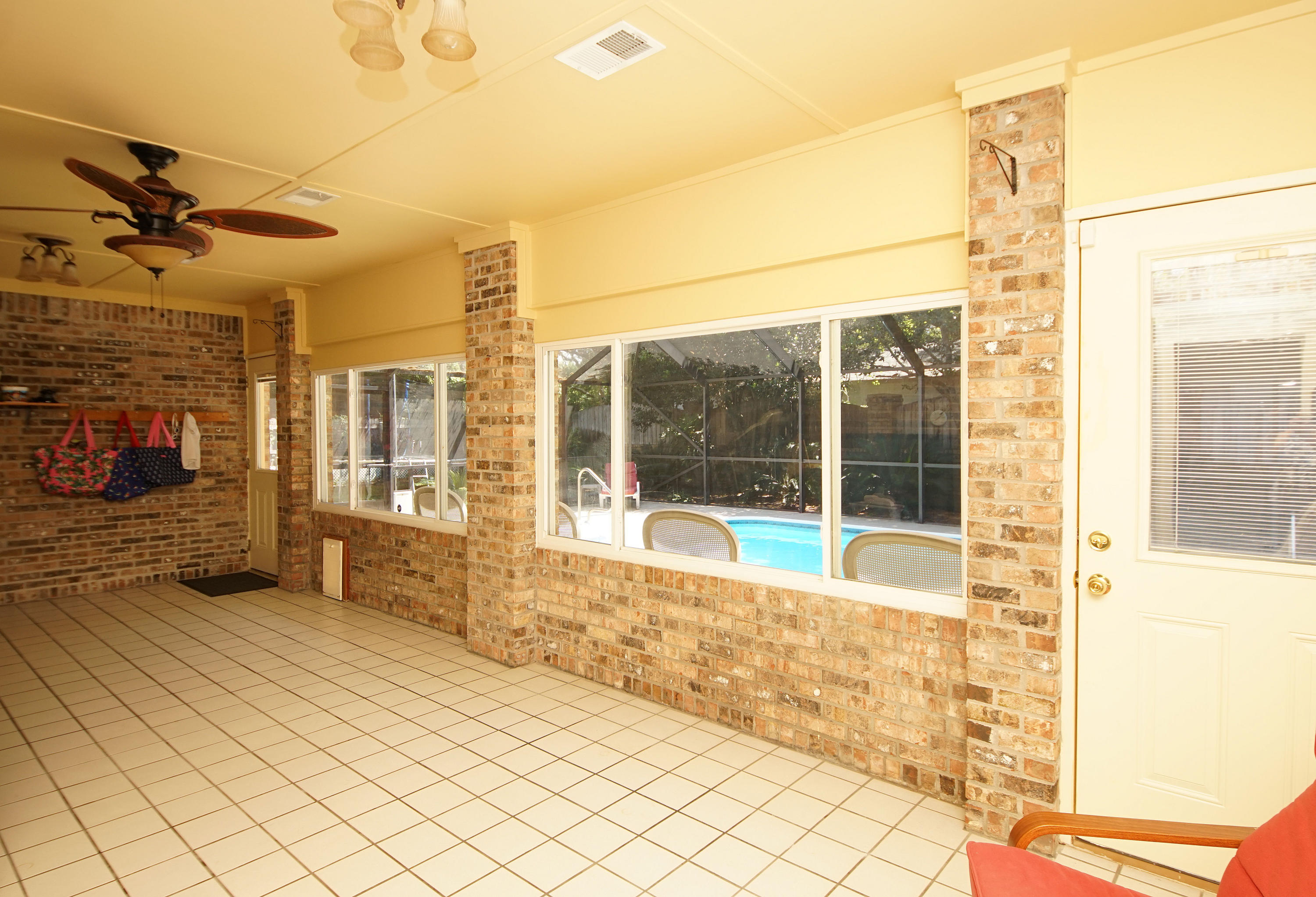 SLEEPY HOLLOW - Residential