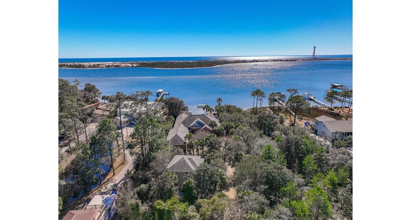 PARISH POINT - Residential