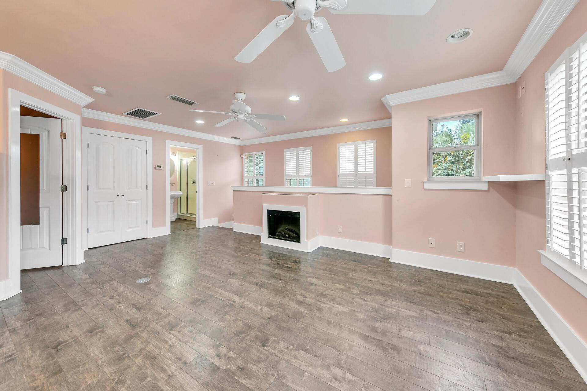 PARISH POINT - Residential
