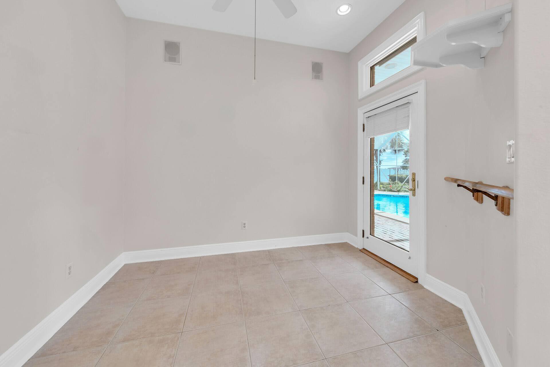 PARISH POINT - Residential