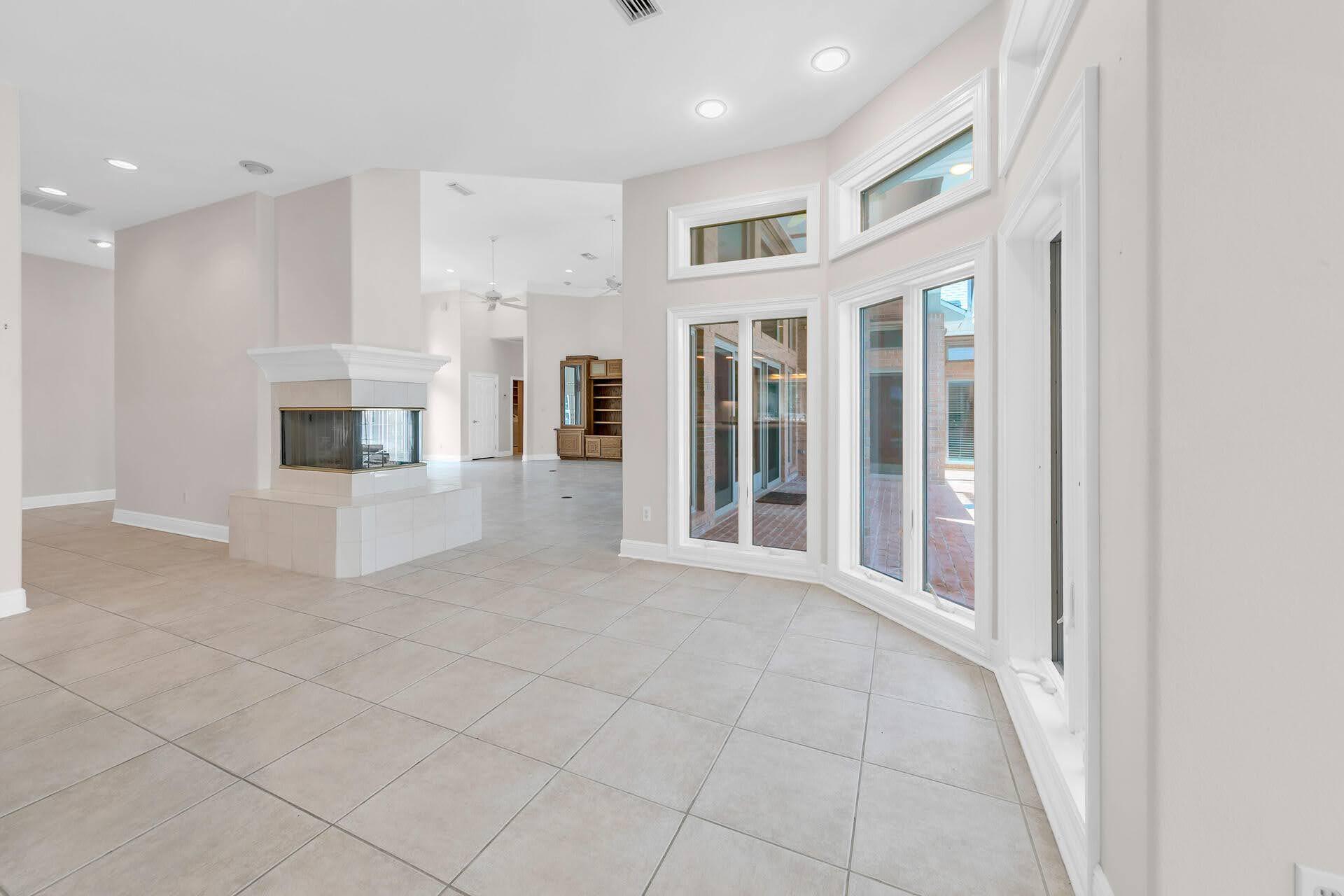 PARISH POINT - Residential