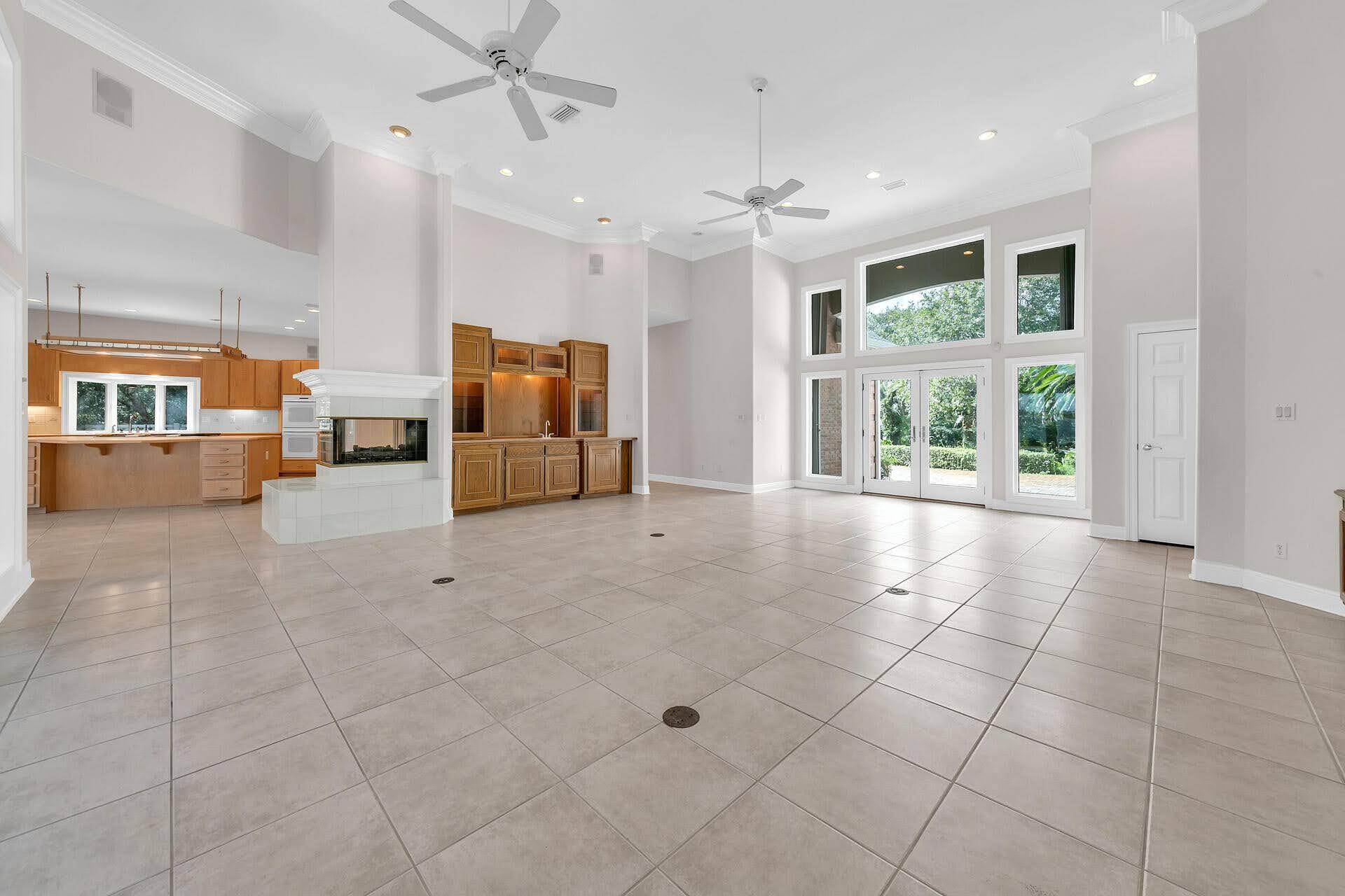 PARISH POINT - Residential