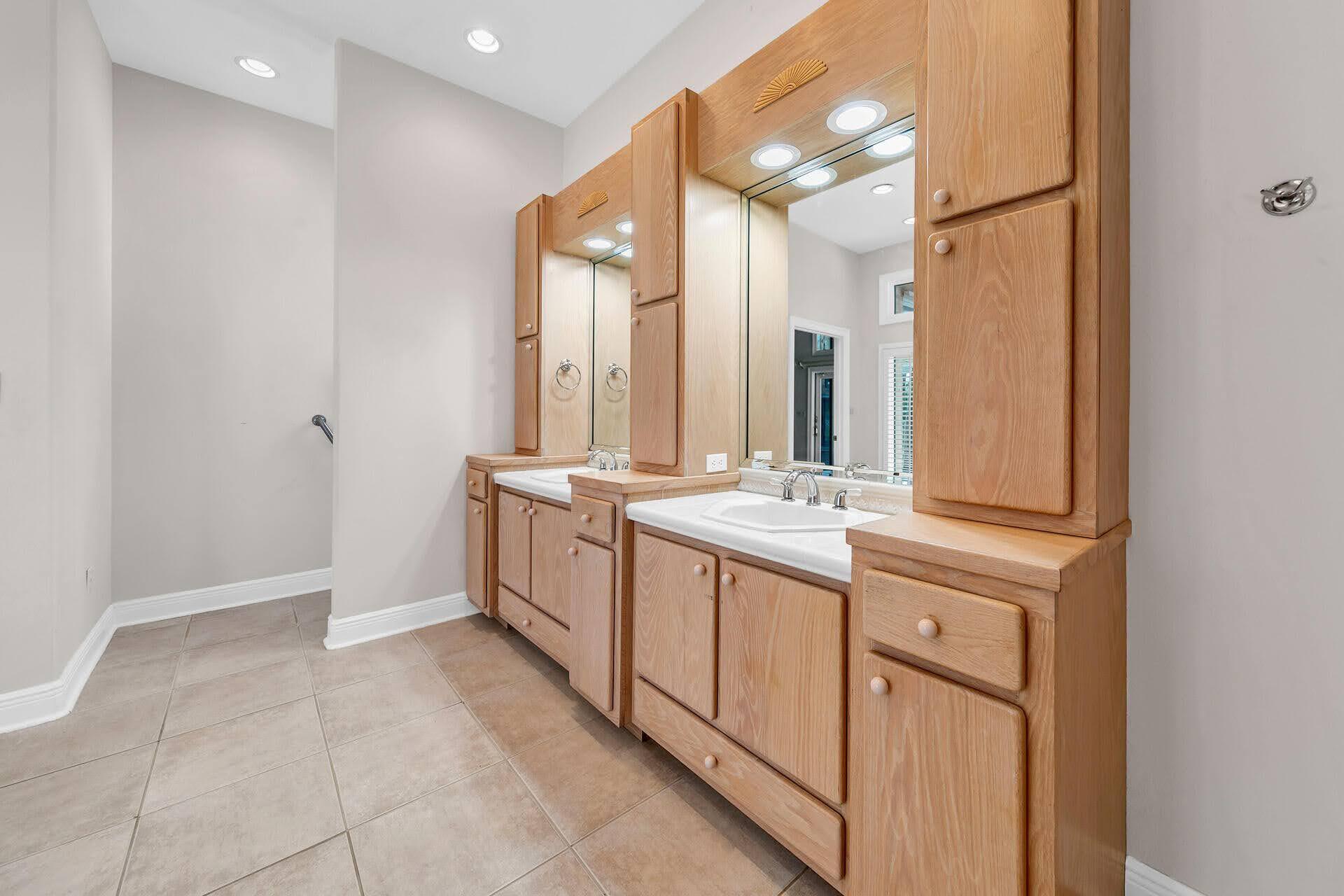 PARISH POINT - Residential