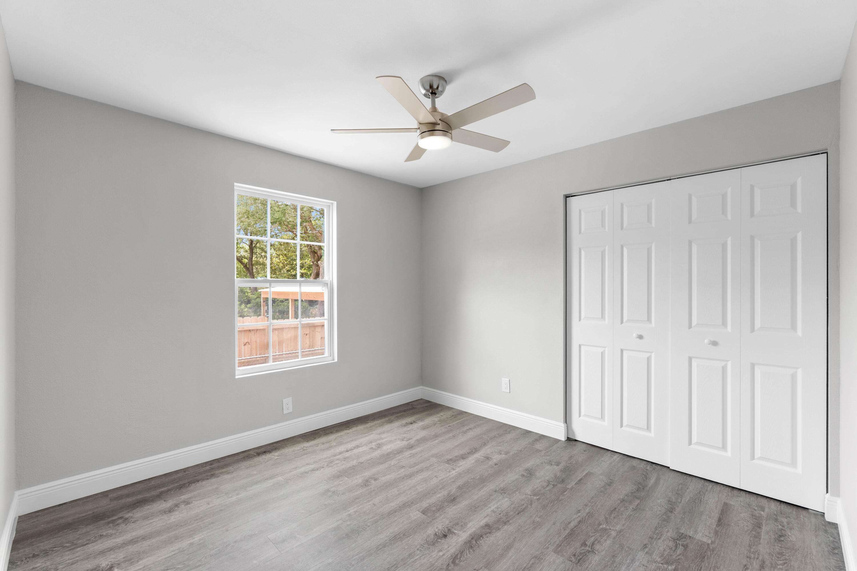 EDGE MANOR - Residential