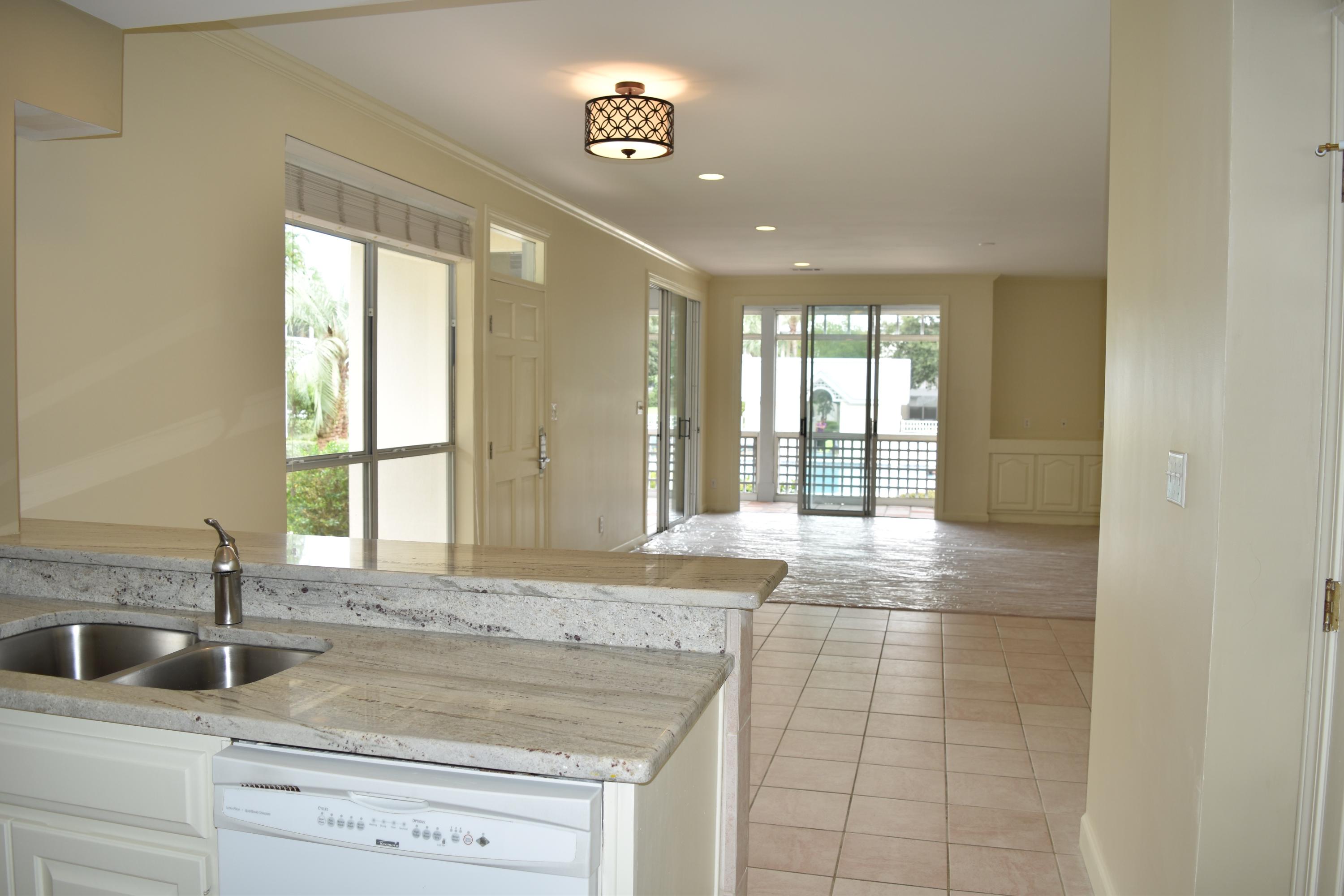 HIDDEN DUNES BEACH VILLAS - Residential