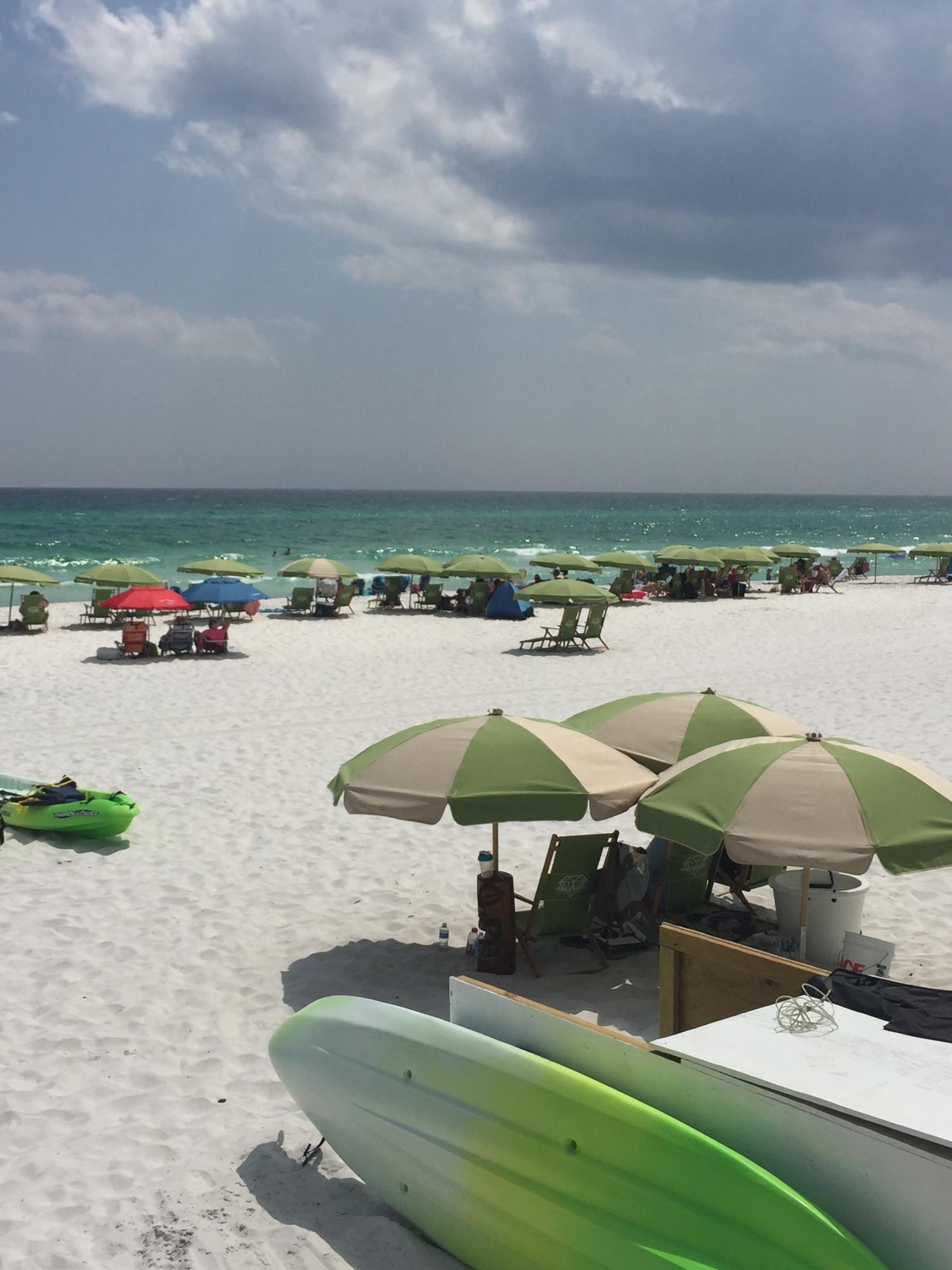 HIDDEN DUNES BEACH VILLAS - Residential