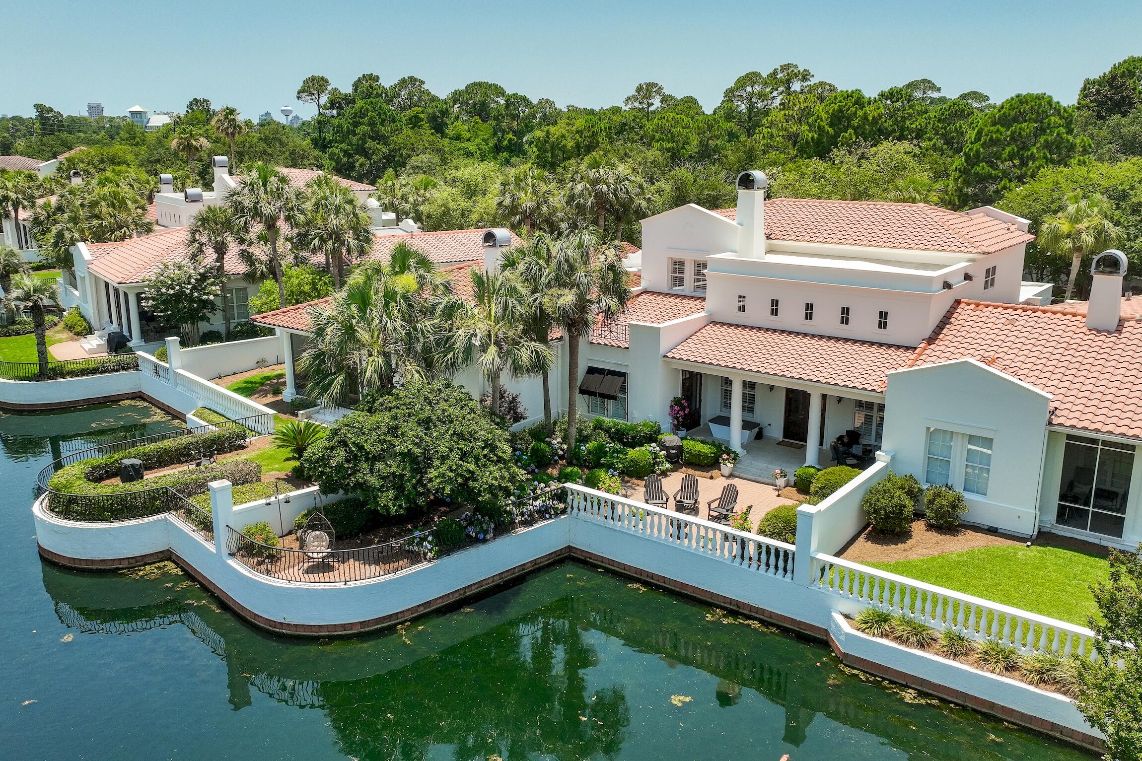 FOUNTAINS AT SANDESTIN - Residential
