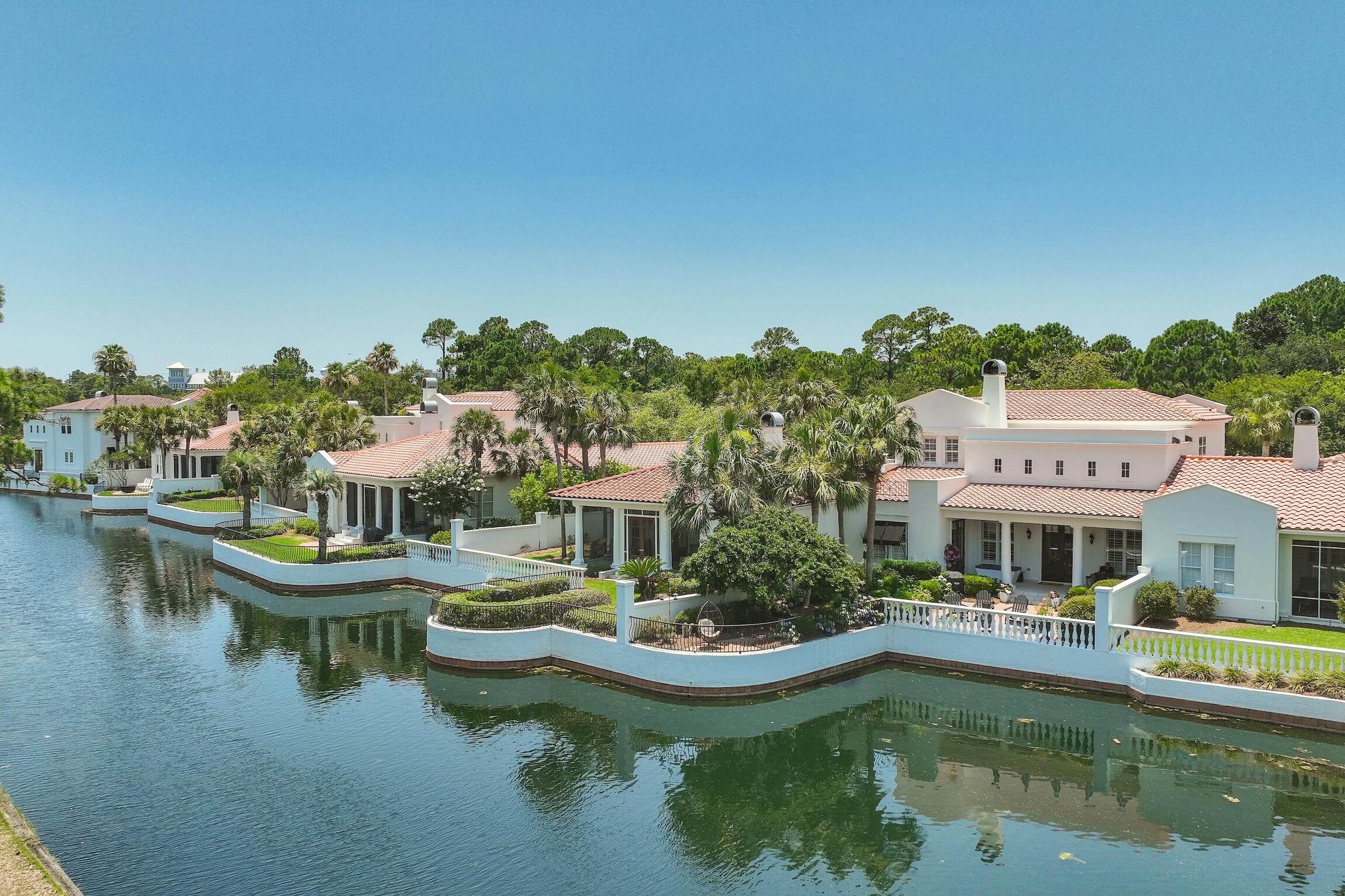 FOUNTAINS AT SANDESTIN - Residential