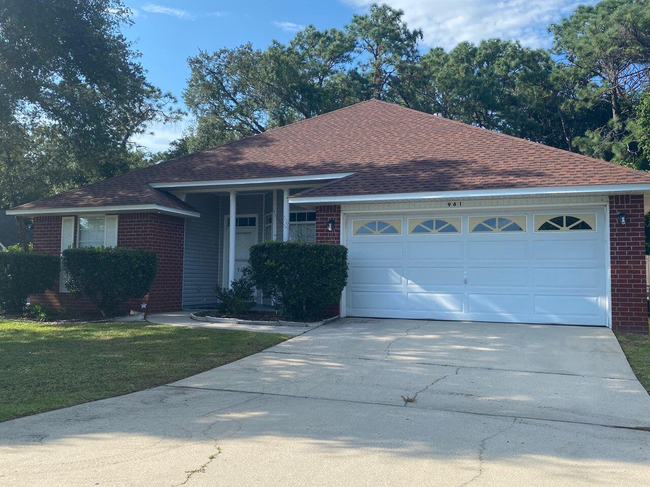 HUNTERS RUN S/D - Residential