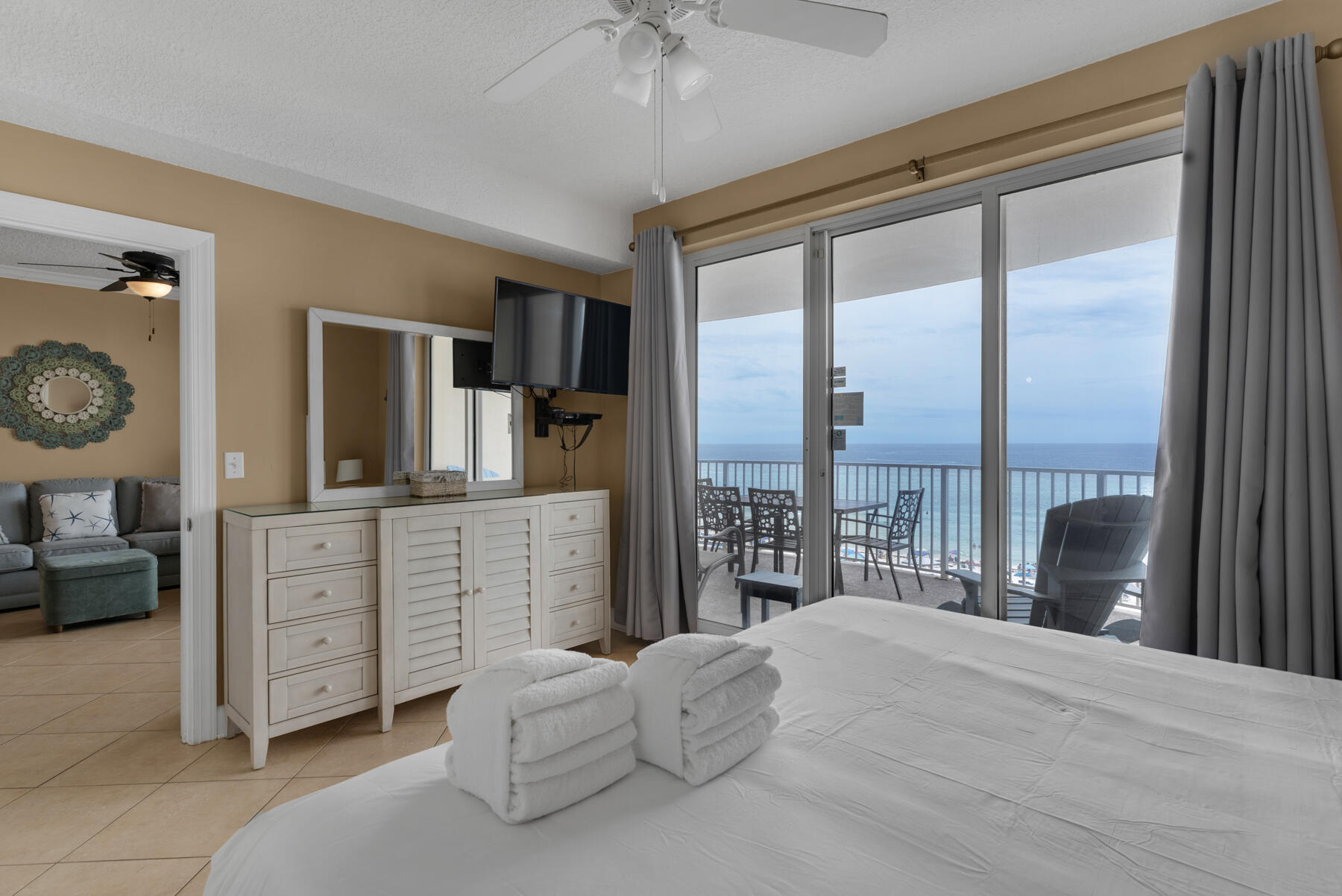 Twin Palms - Residential