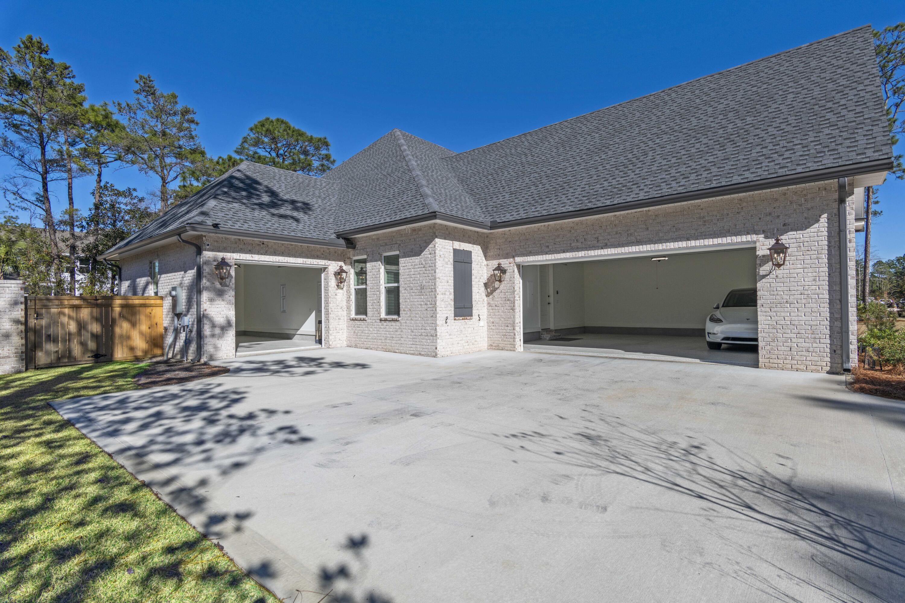Hunter's Run - Residential