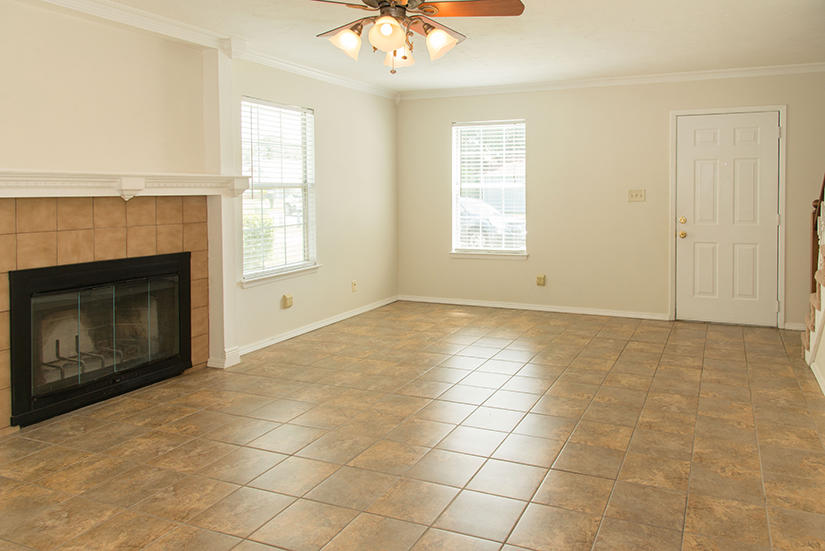 WOODLAND PARK ESTATES - Residential Lease