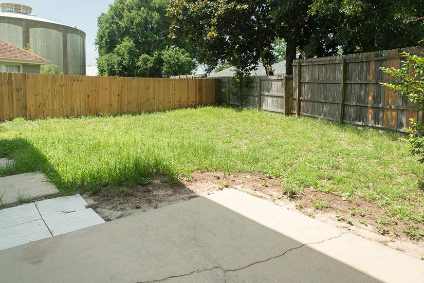 WOODLAND PARK ESTATES - Residential Lease