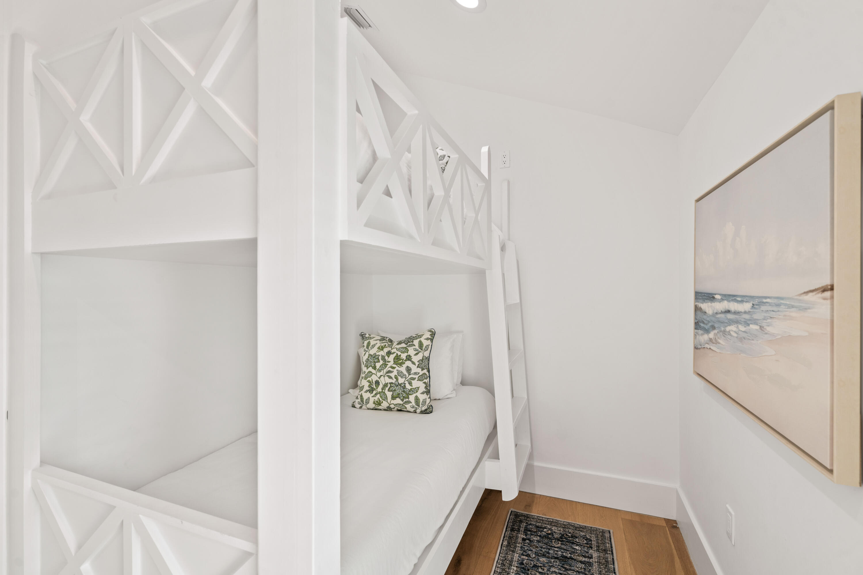 EASTERN LAKE S/D - Residential