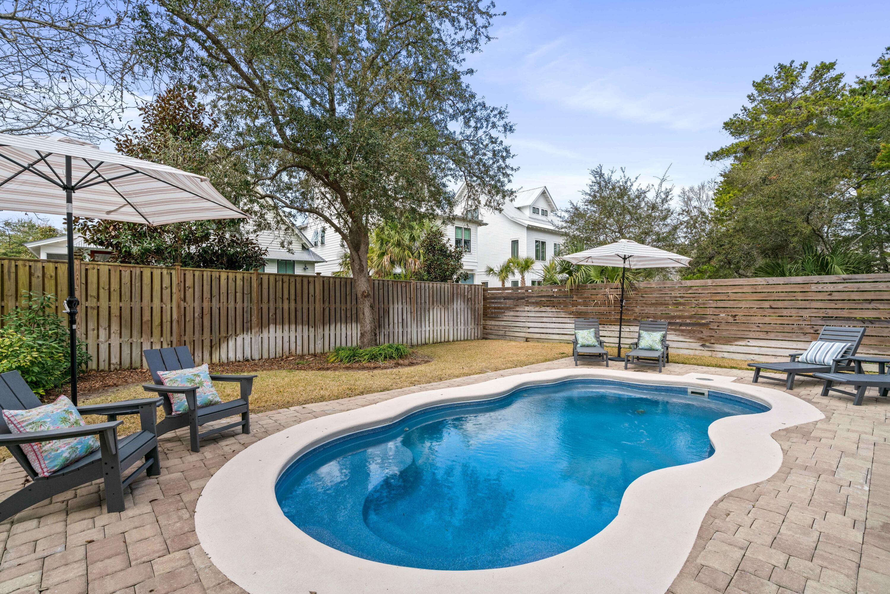 EASTERN LAKE S/D - Residential