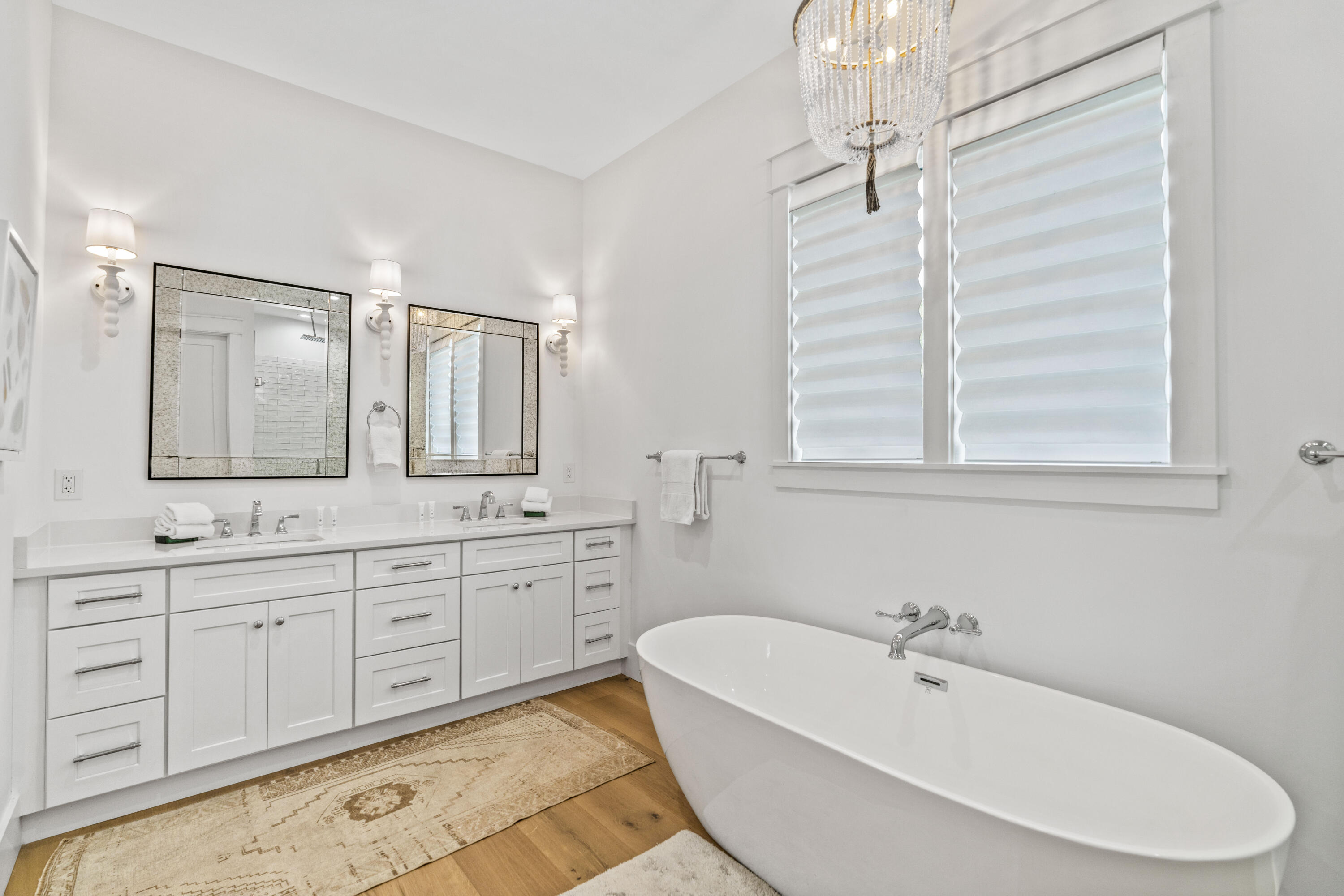 EASTERN LAKE S/D - Residential