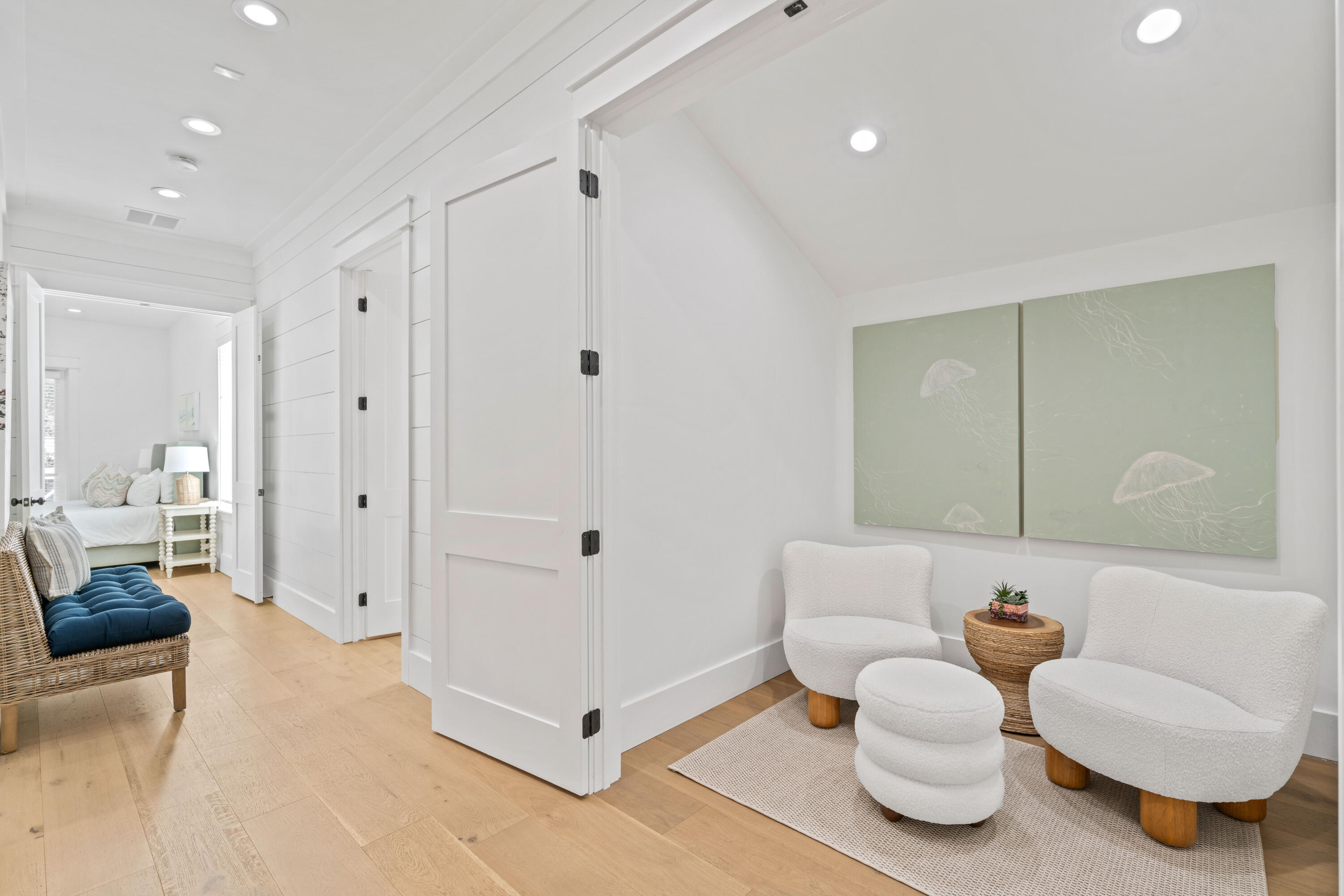 EASTERN LAKE S/D - Residential