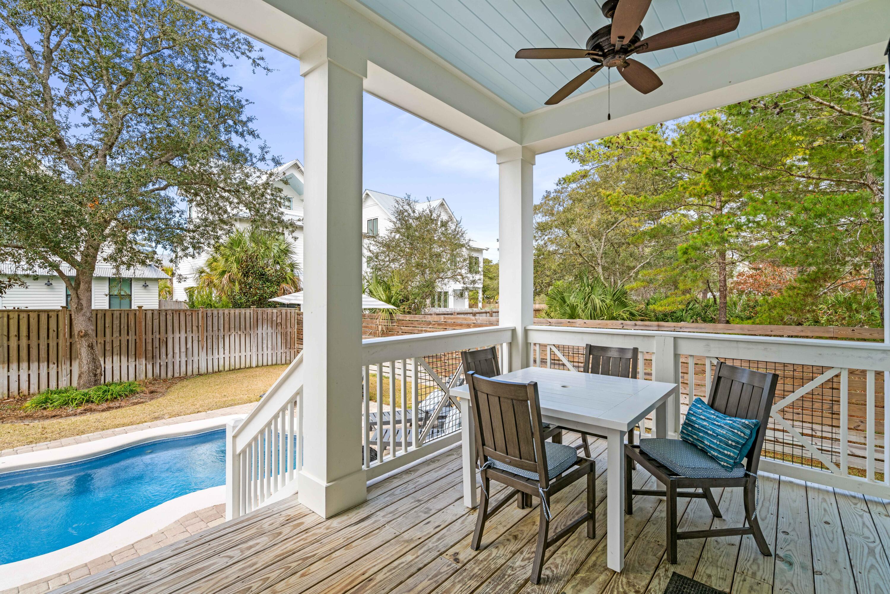 EASTERN LAKE S/D - Residential