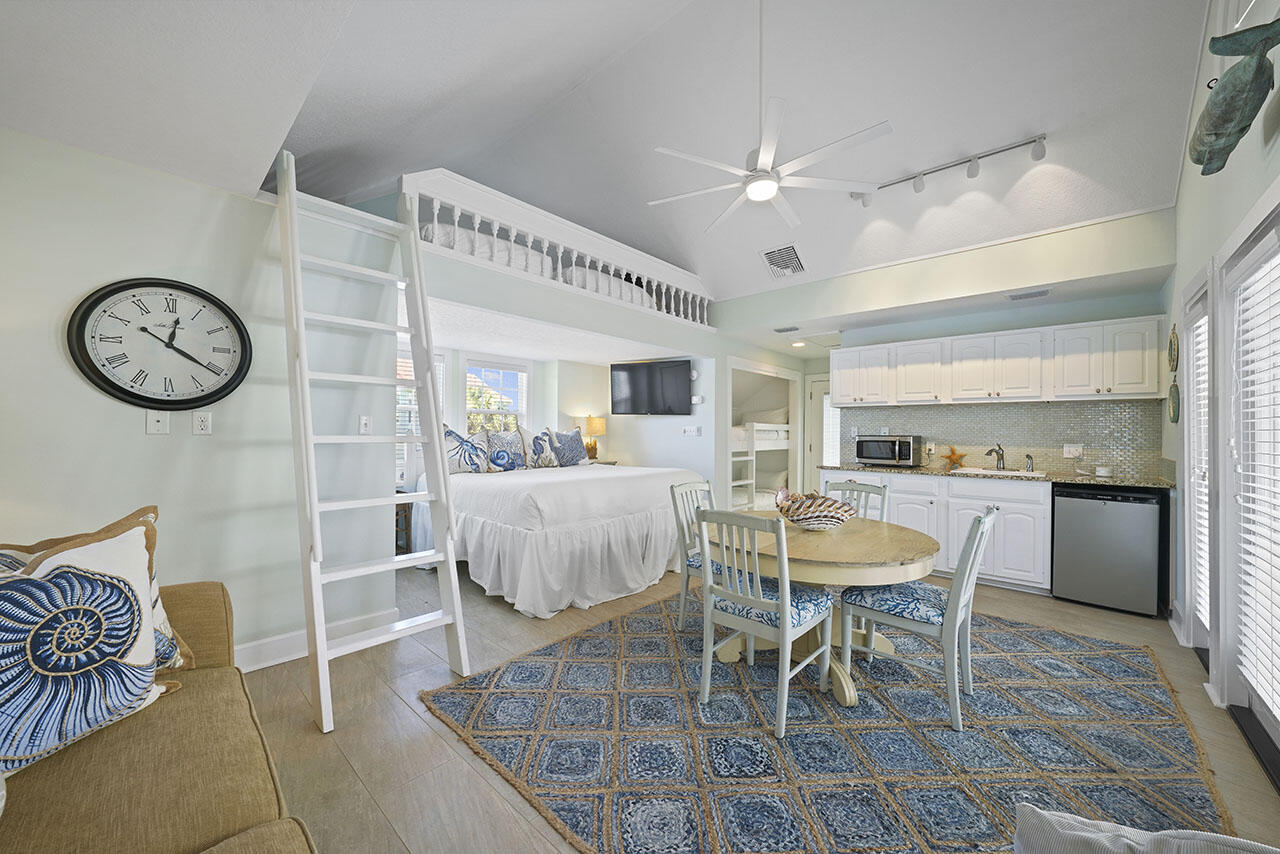 Miramar Beach, Florida 32550, United States, 3 Bedrooms Bedrooms, ,3 BathroomsBathrooms,Residential,Active,44595