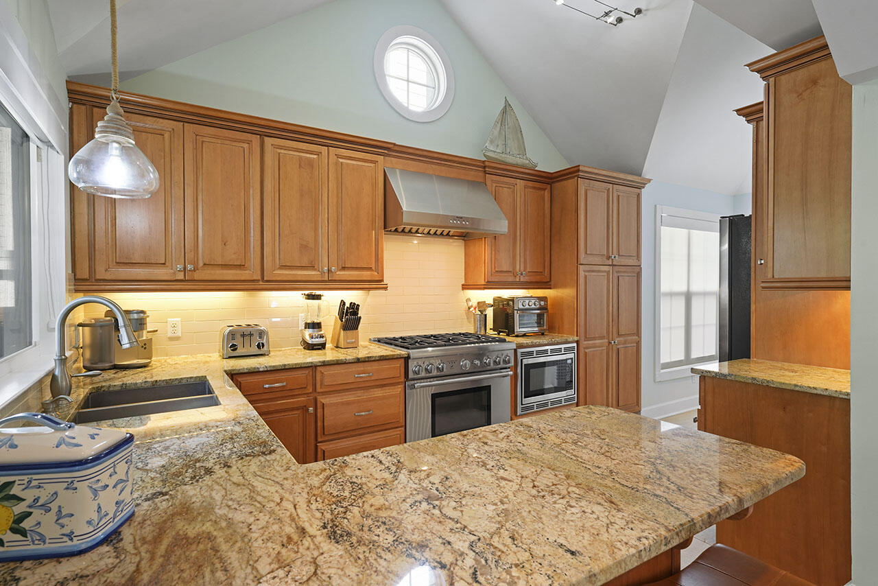 Miramar Beach, Florida 32550, United States, 3 Bedrooms Bedrooms, ,3 BathroomsBathrooms,Residential,Active,44595