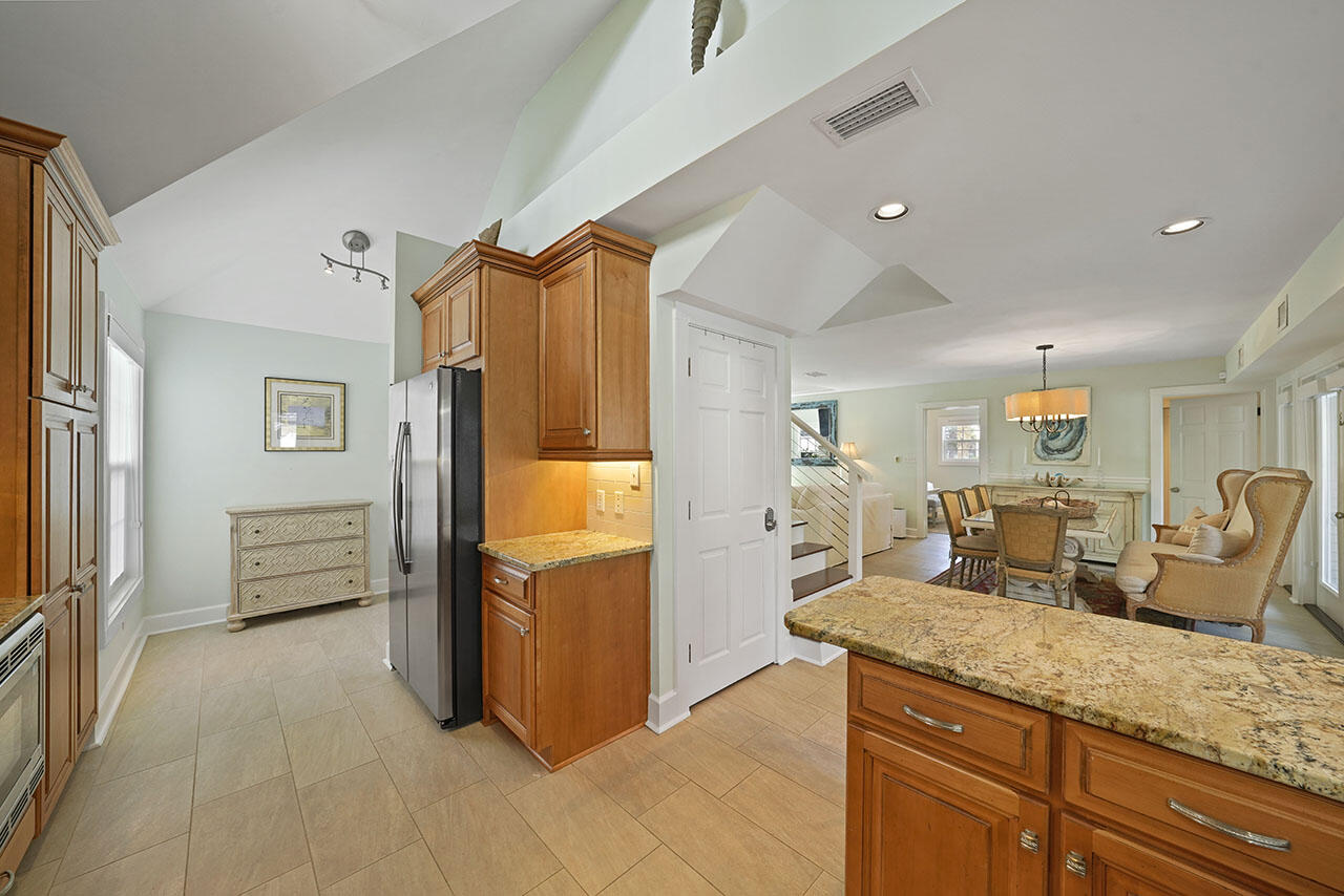 Miramar Beach, Florida 32550, United States, 3 Bedrooms Bedrooms, ,3 BathroomsBathrooms,Residential,Active,44595