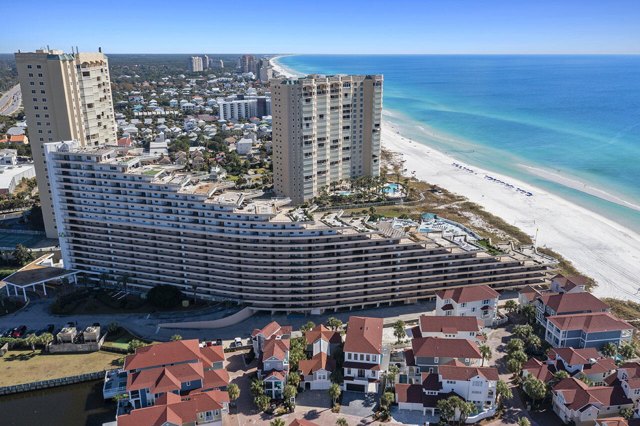 Miramar Beach, Florida 32550, United States, 3 Bedrooms Bedrooms, ,3 BathroomsBathrooms,Residential,Active,44595