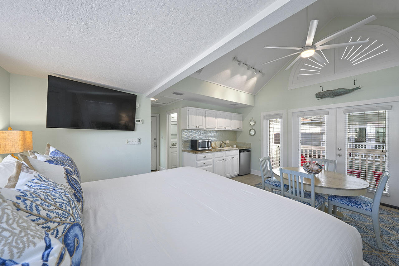 Miramar Beach, Florida 32550, United States, 3 Bedrooms Bedrooms, ,3 BathroomsBathrooms,Residential,Active,44595