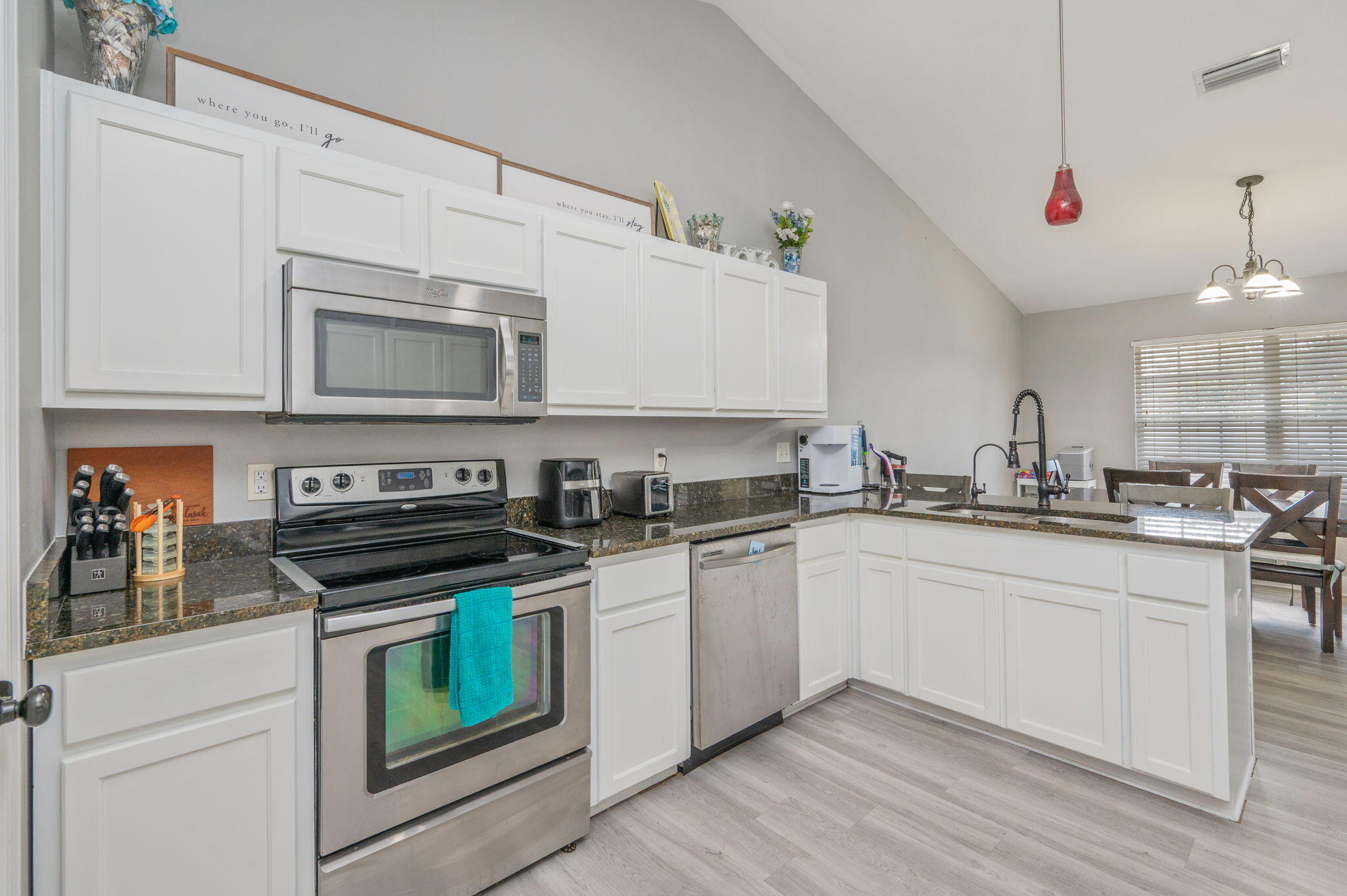 SILVER OAKS PH 2 - Residential Lease