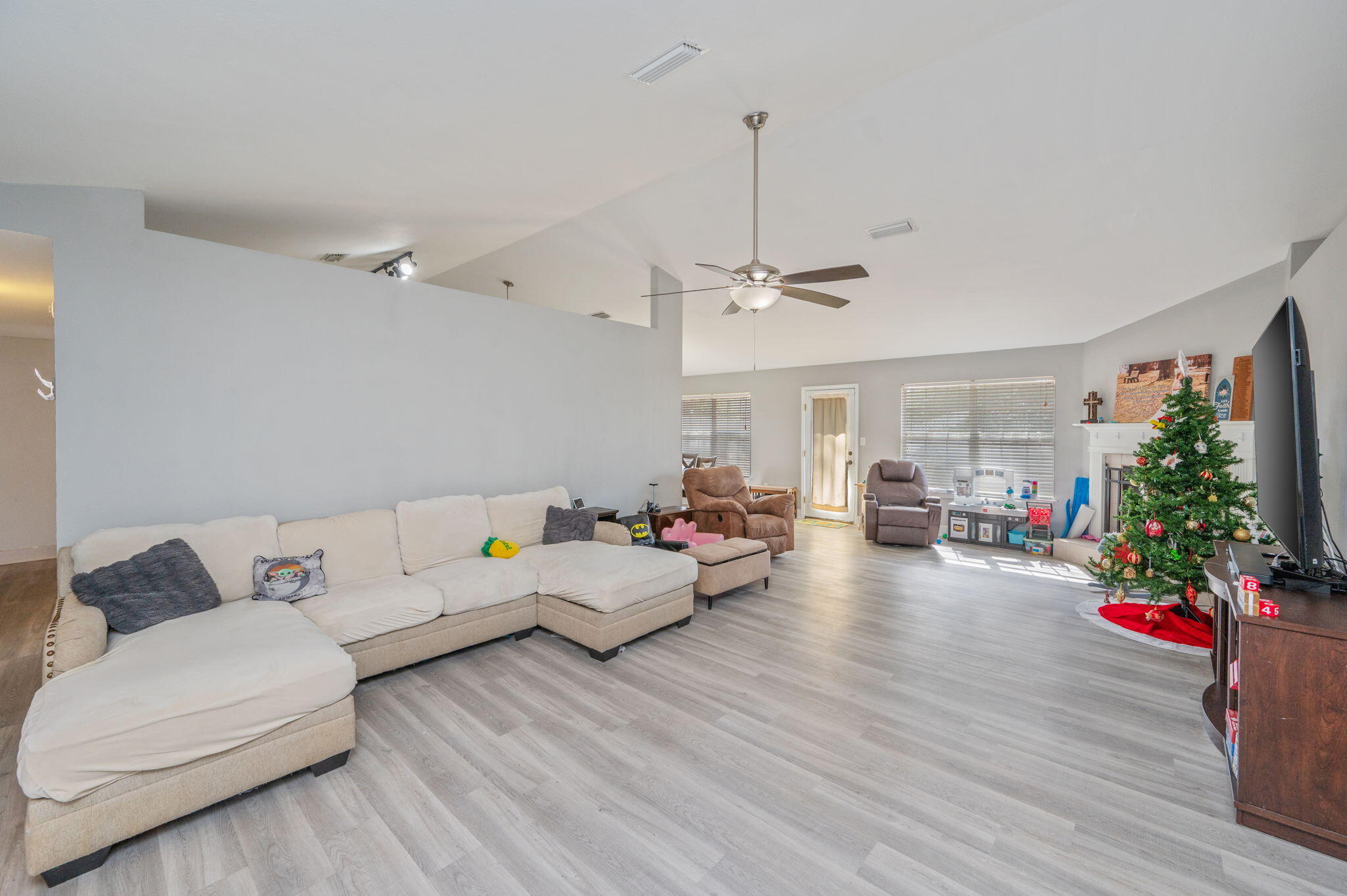 SILVER OAKS PH 2 - Residential Lease