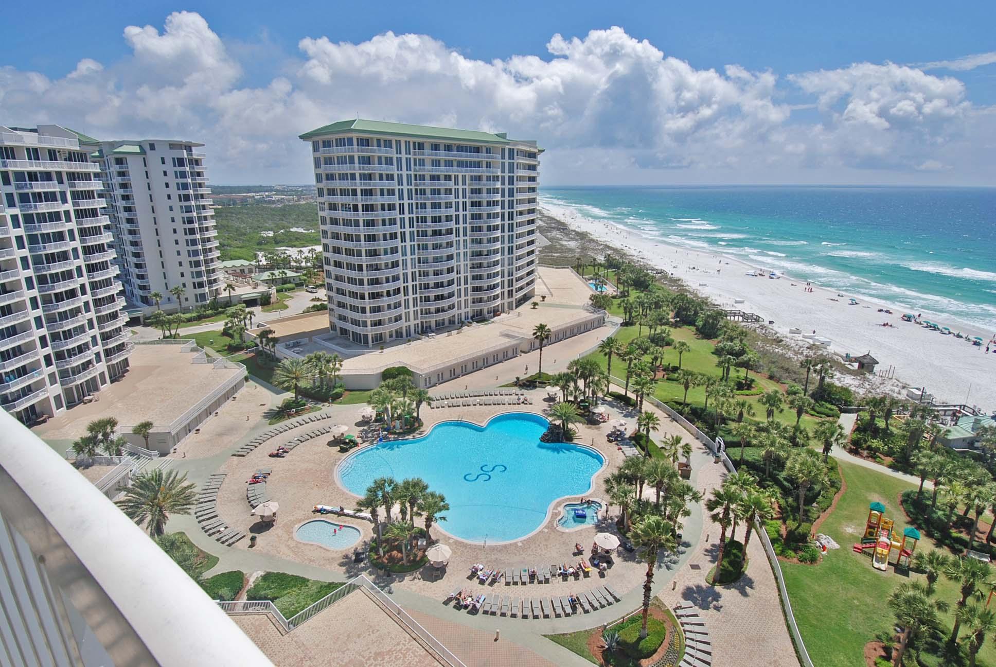 ST. MAARTEN AT SILVER SHELLS - Residential