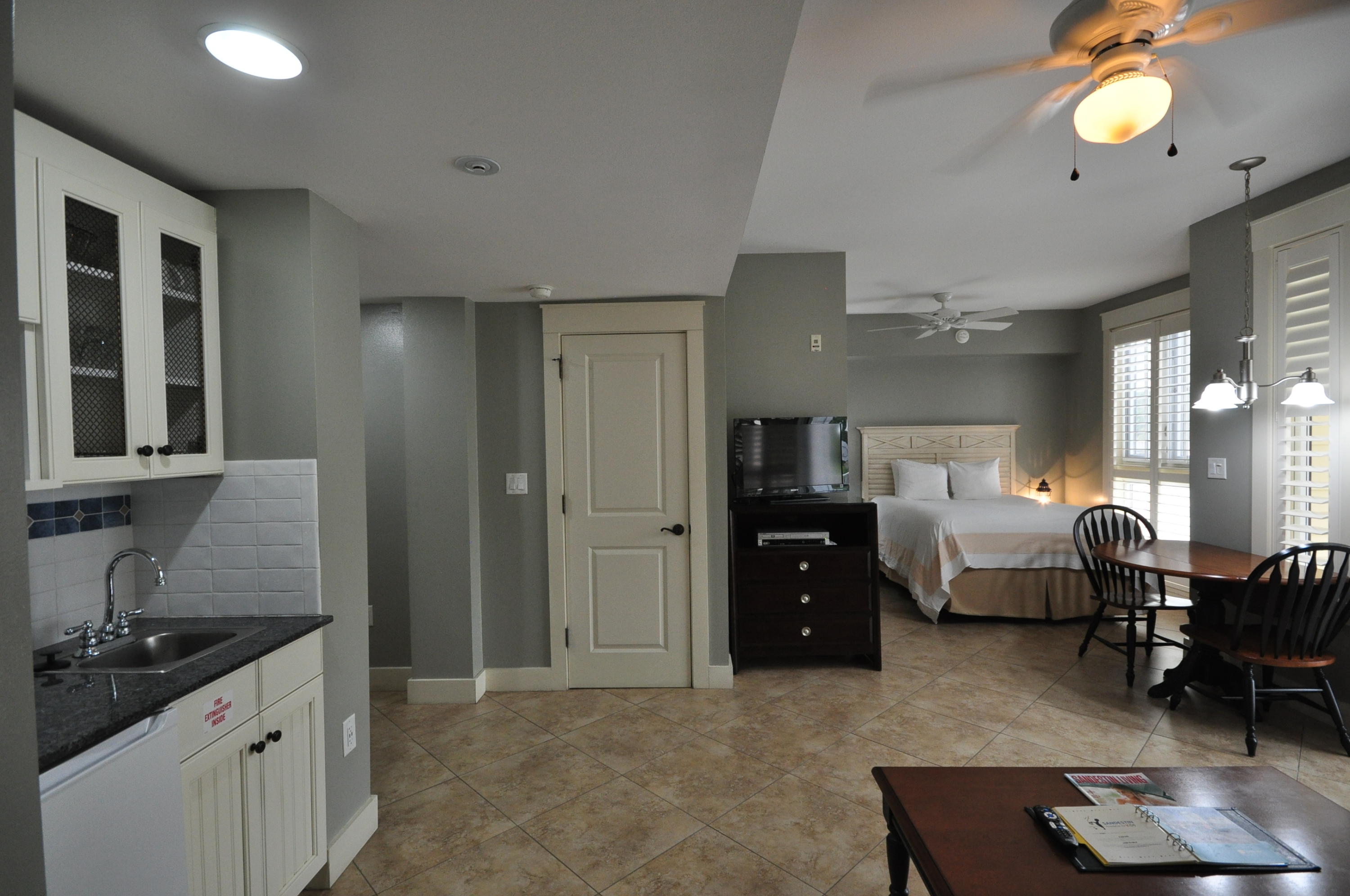 OBSERVATION POINT - Residential Lease