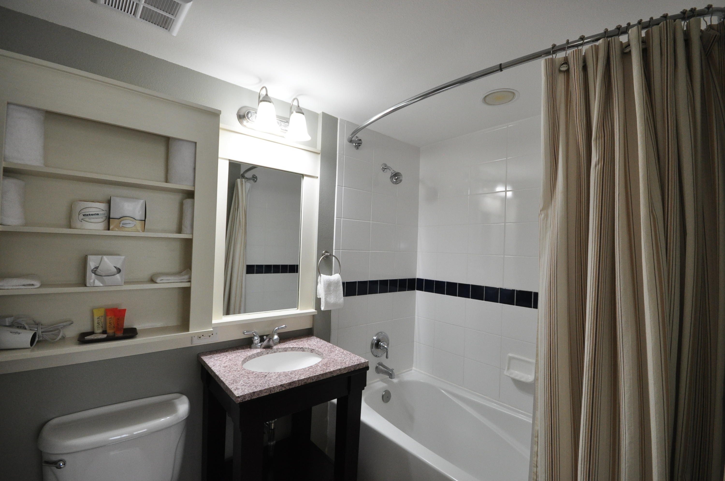 OBSERVATION POINT - Residential Lease