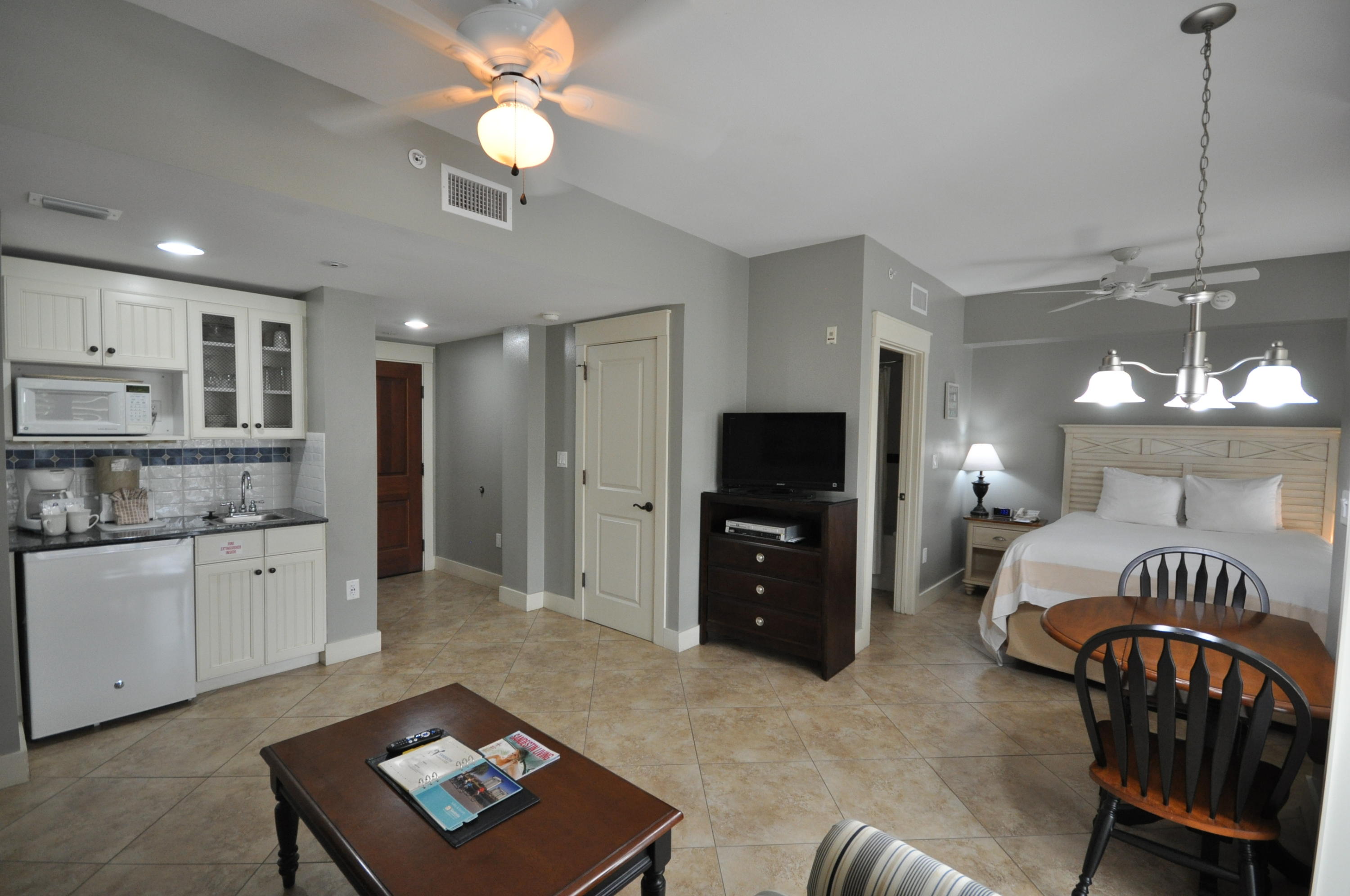 OBSERVATION POINT - Residential Lease