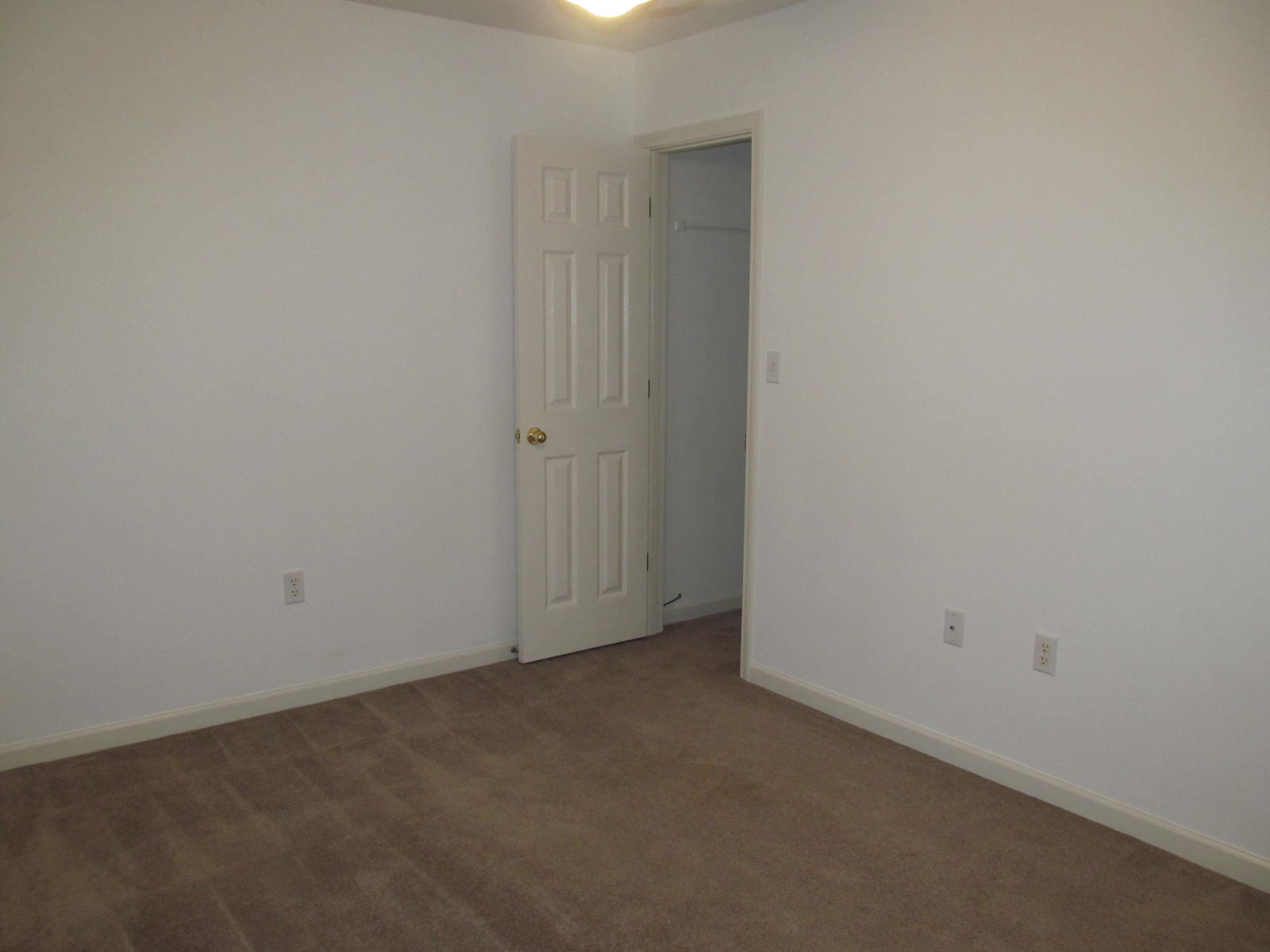 WILDWOOD LAKES - Residential