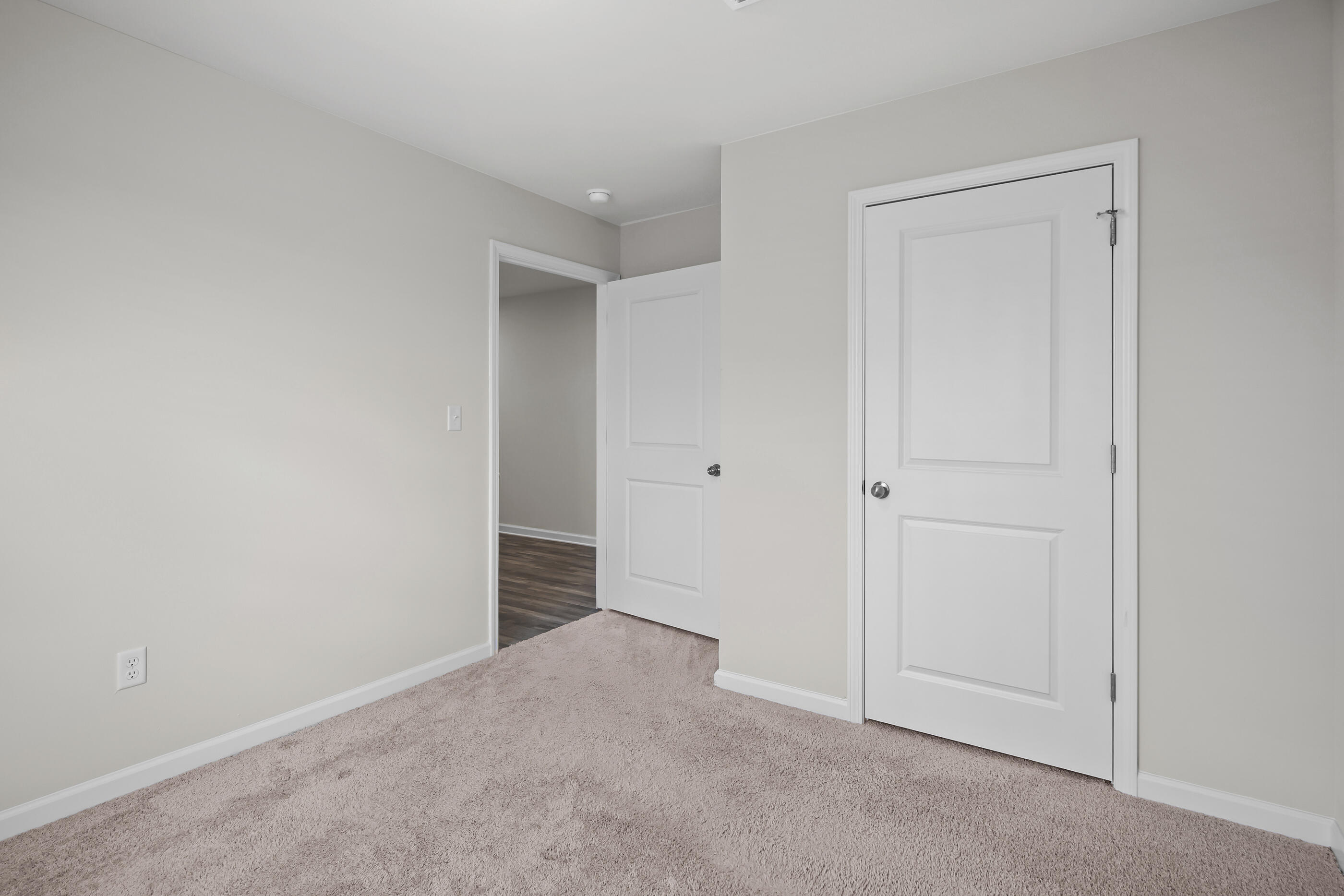 CROSS CREEK - Residential