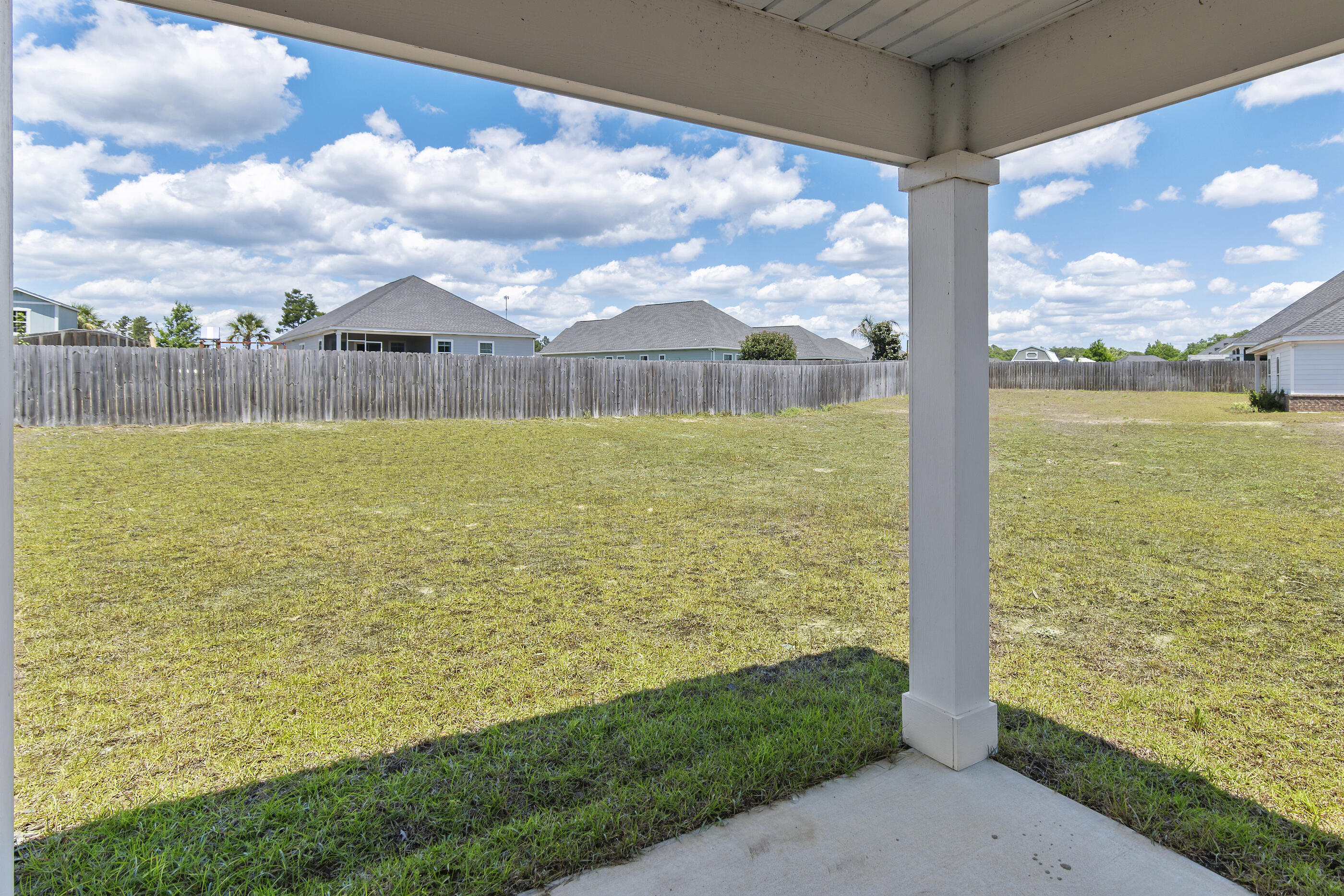 CROSS CREEK - Residential