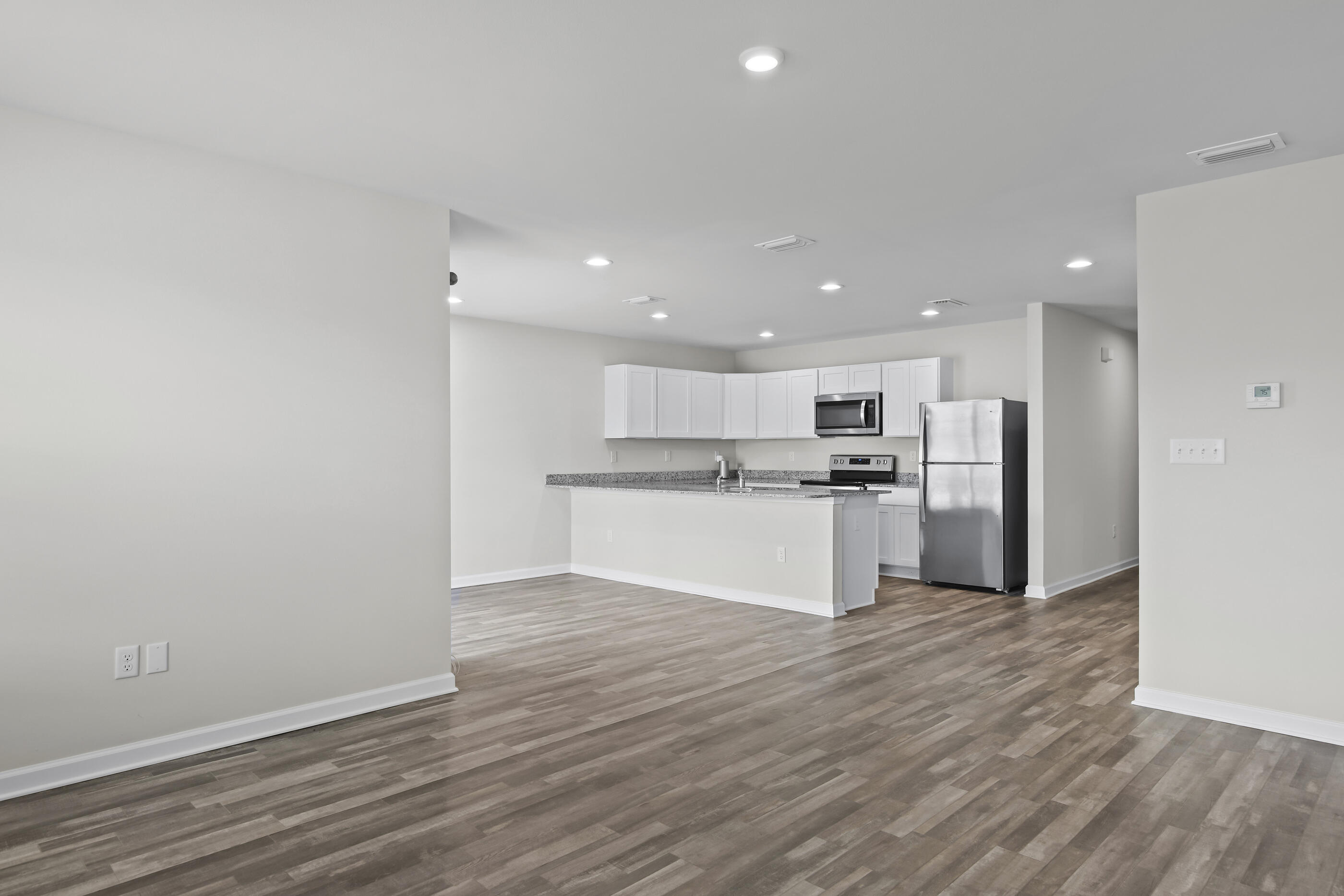 CROSS CREEK - Residential