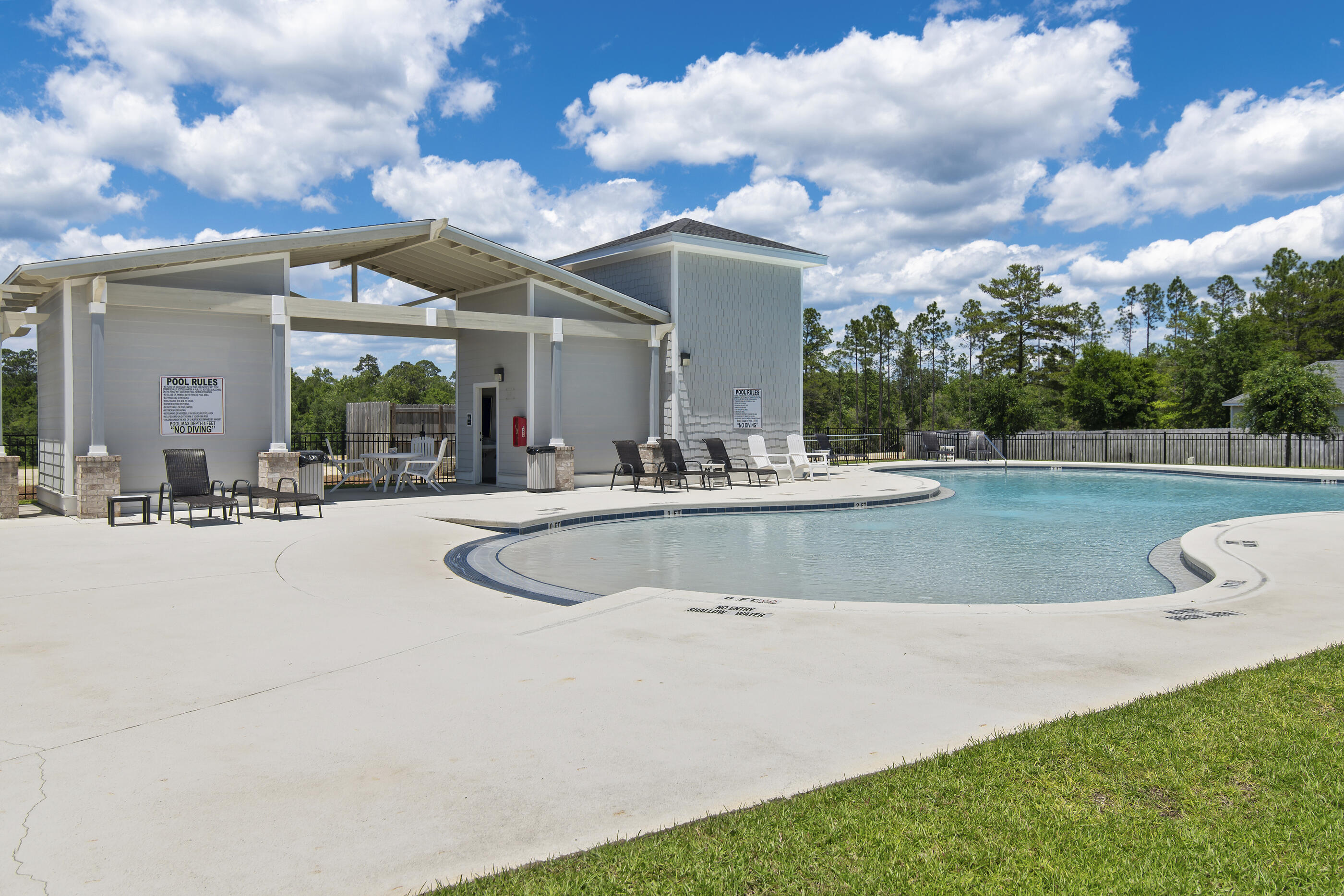 CROSS CREEK - Residential