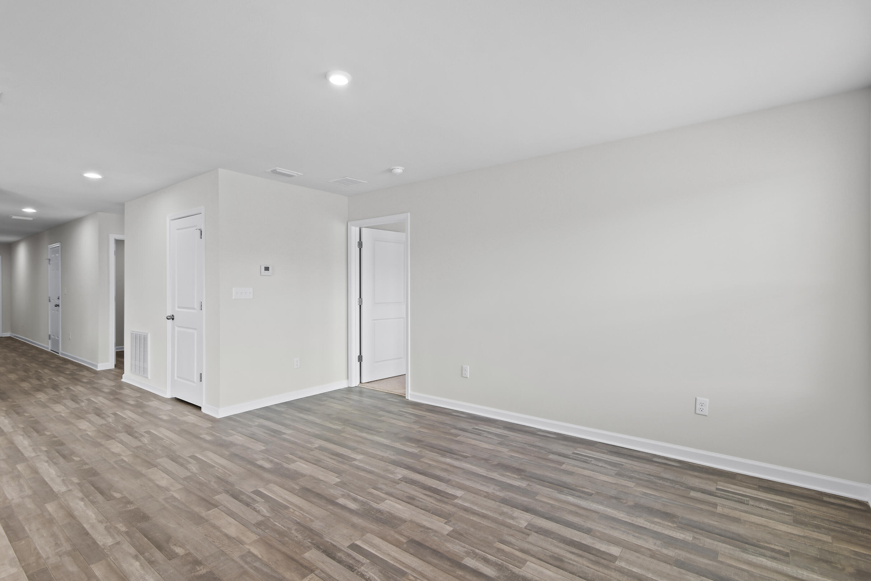 CROSS CREEK - Residential